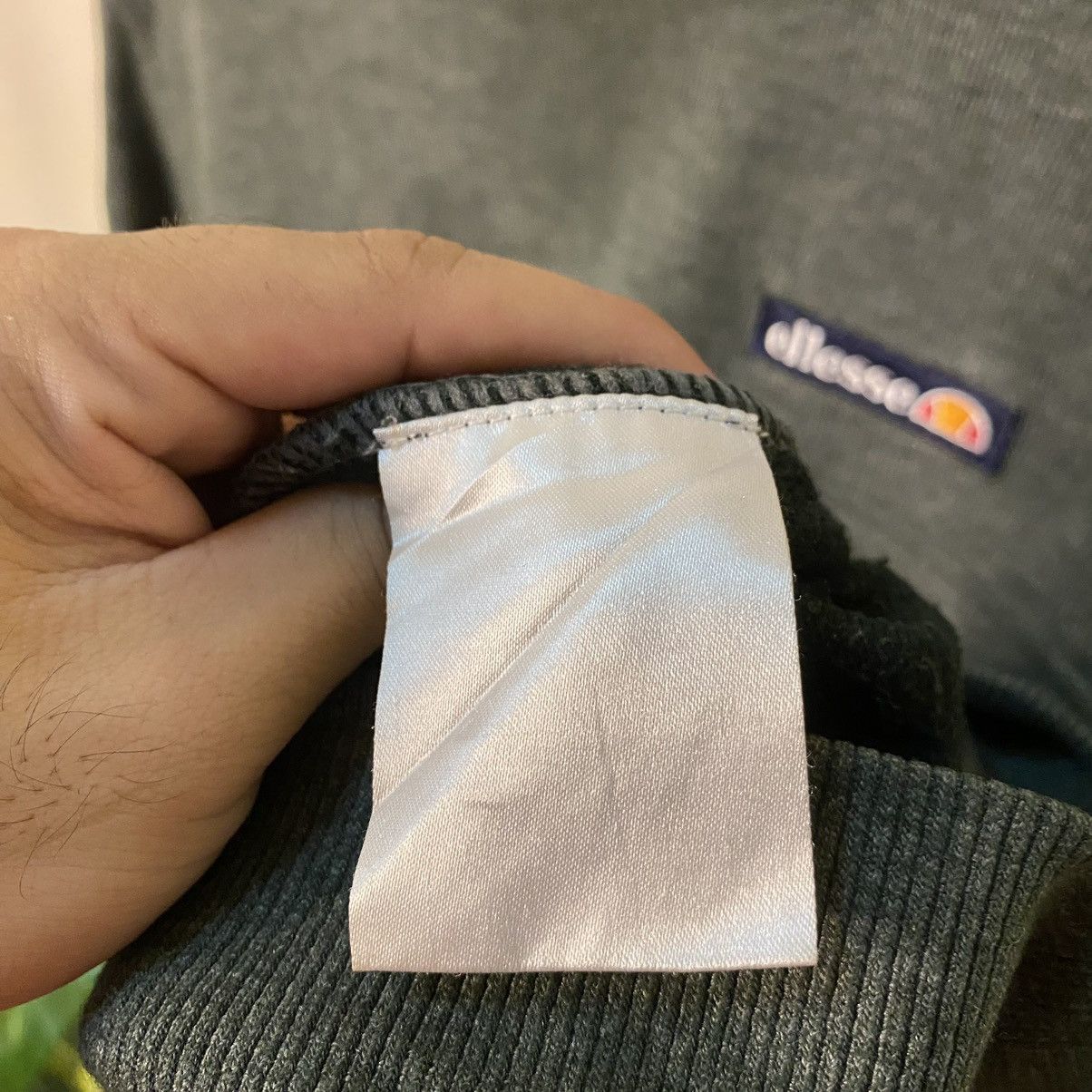 Ellesse × Vintage Vintage 2000s Ellesse Sweatshirt Size US M / EU 48-50 / 2 - 5 Thumbnail