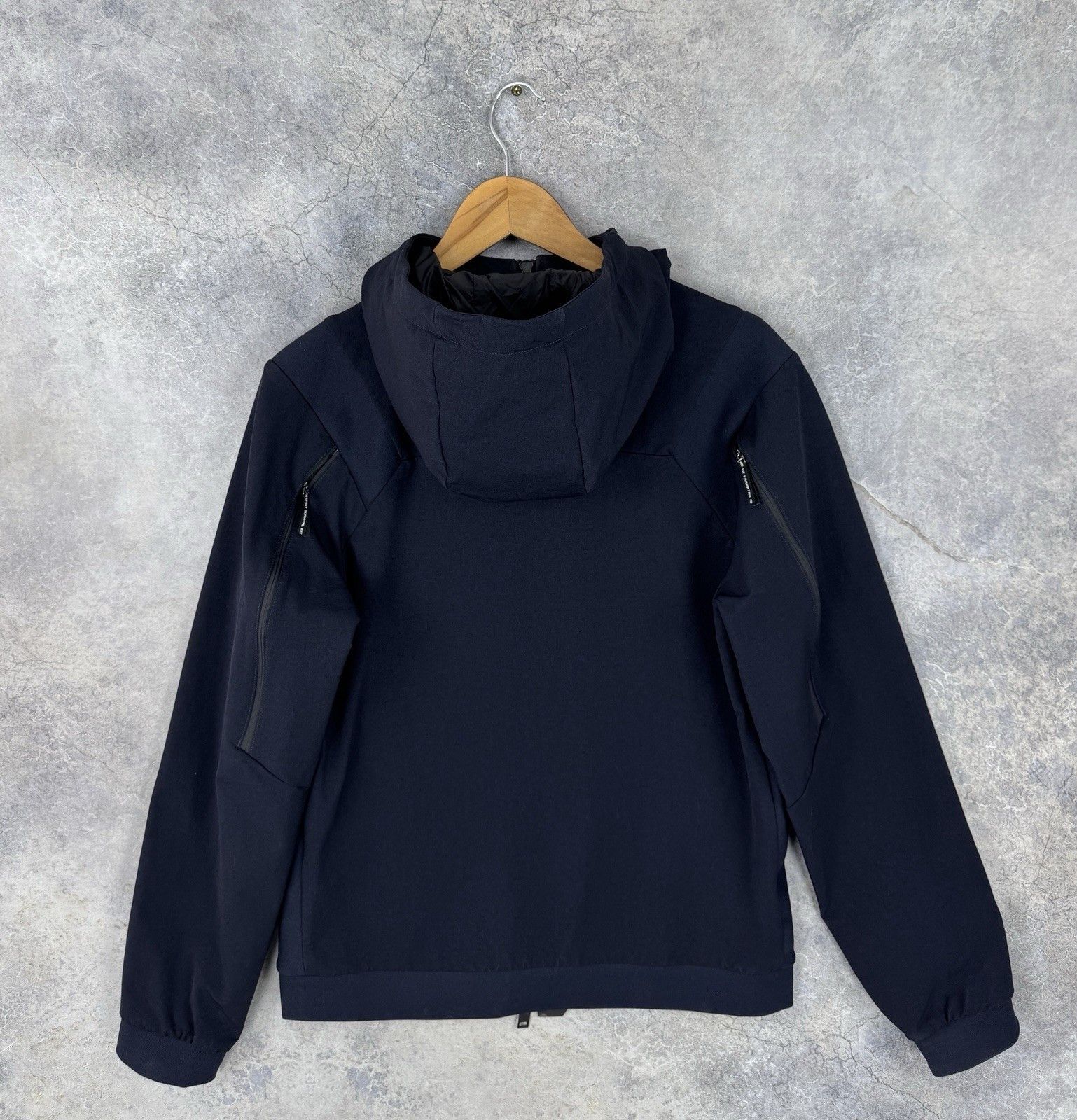 Krakatau KRAKATAU Apex Navy Hooded TechWear Jacket Size US M / EU 48-50 / 2 - 8 Thumbnail