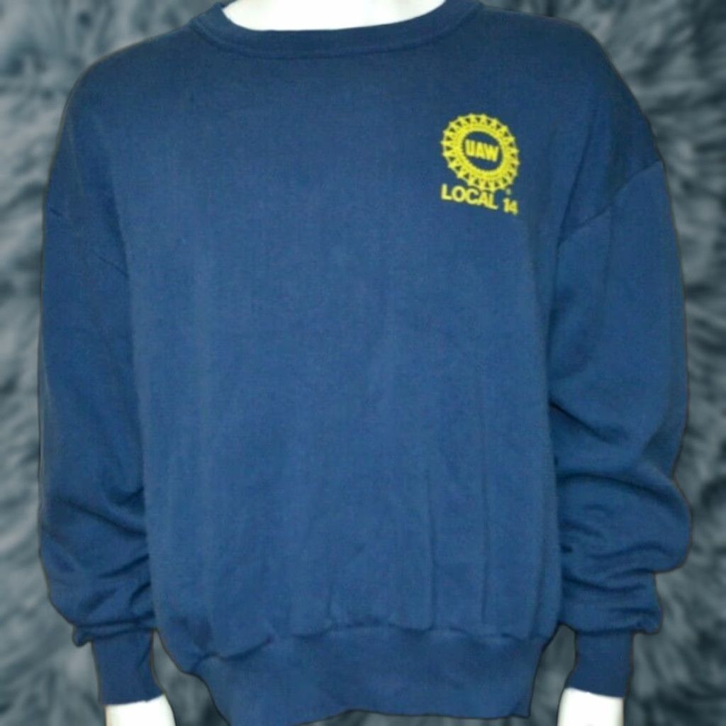 Vintage VINTAGE Windjammer UAW Local 14 Union Sweatshirt Crew 2XL XXL Blue Mens Graphic Print Pullover Sweatshirt United Autoworkers Pride Local 14 Toledo OH Size US XXL / EU 58 / 5 - 1 Thumbnail