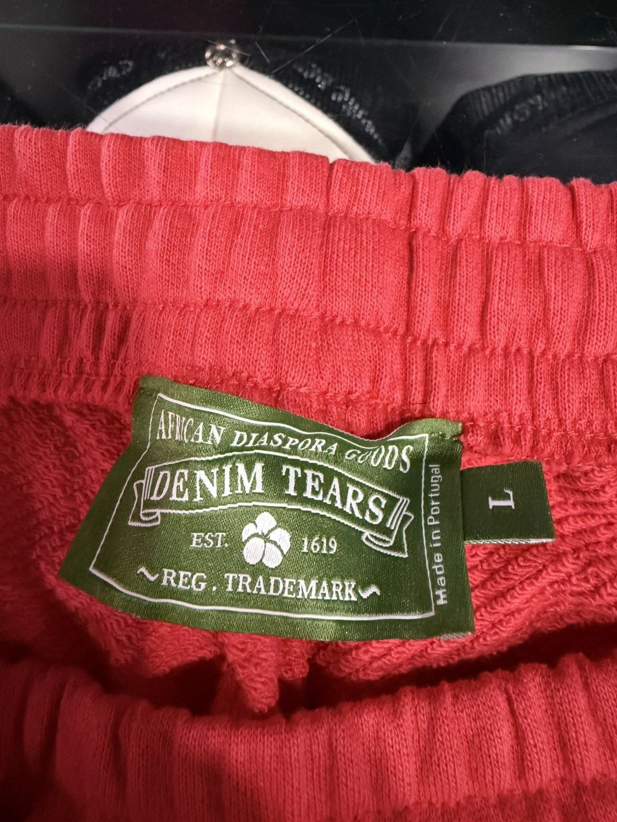 DENIM TEARS DENIM TEARS WREATH SWEATPANTS Size US 36 / EU 52 - 2 Thumbnail