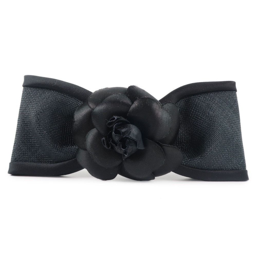 image of Chanel Camelia Ribbon Hair Clip in Black, Women's