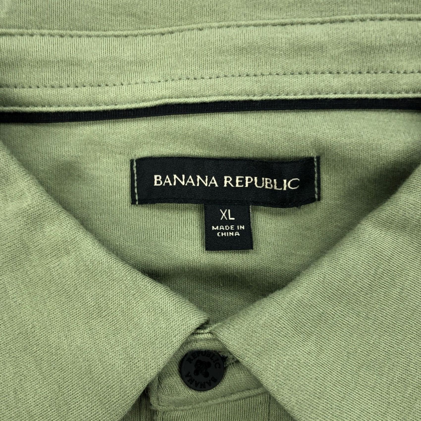 Banana Republic Banana Republic Men's XL Green Long Sleeve Polo Shirt NWT Luxe Touch Button Embroidered Logo Casual Business Casual Size US XL / EU 56 / 4 - 3 Thumbnail