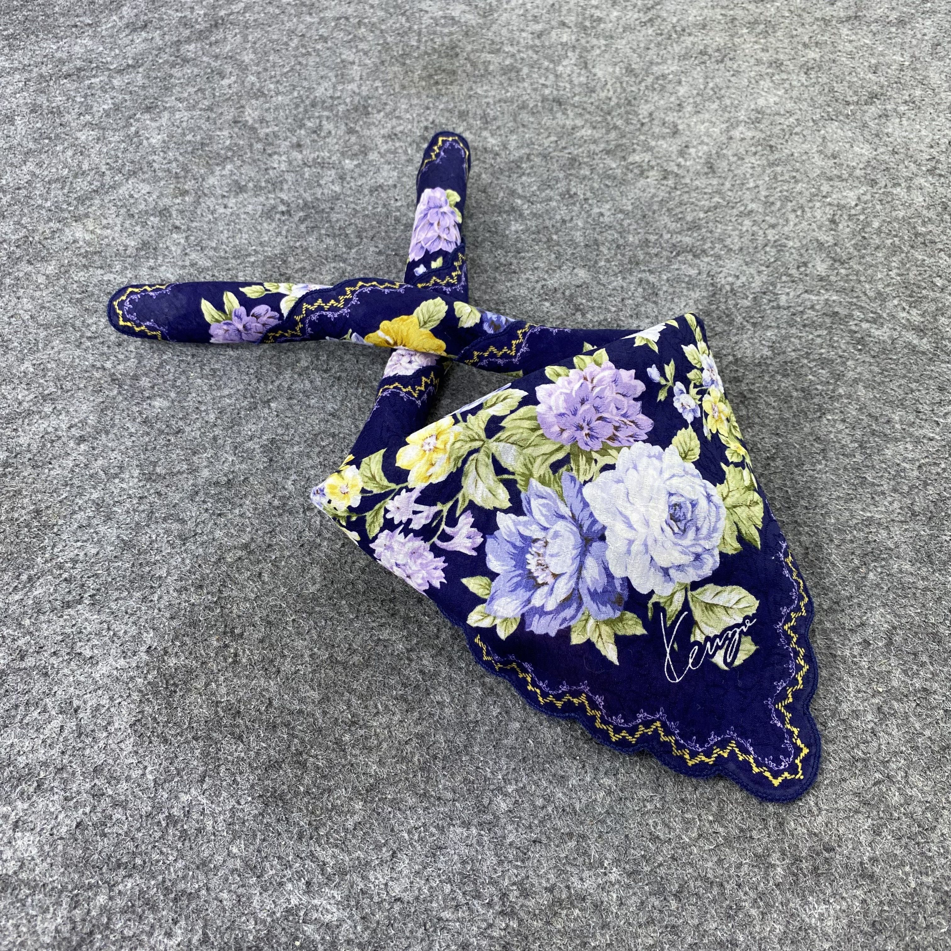 Kenzo × Vintage Kenzo Handkerchief / Bandana / Neckerchief-B1097 Size ONE SIZE - 1 Thumbnail