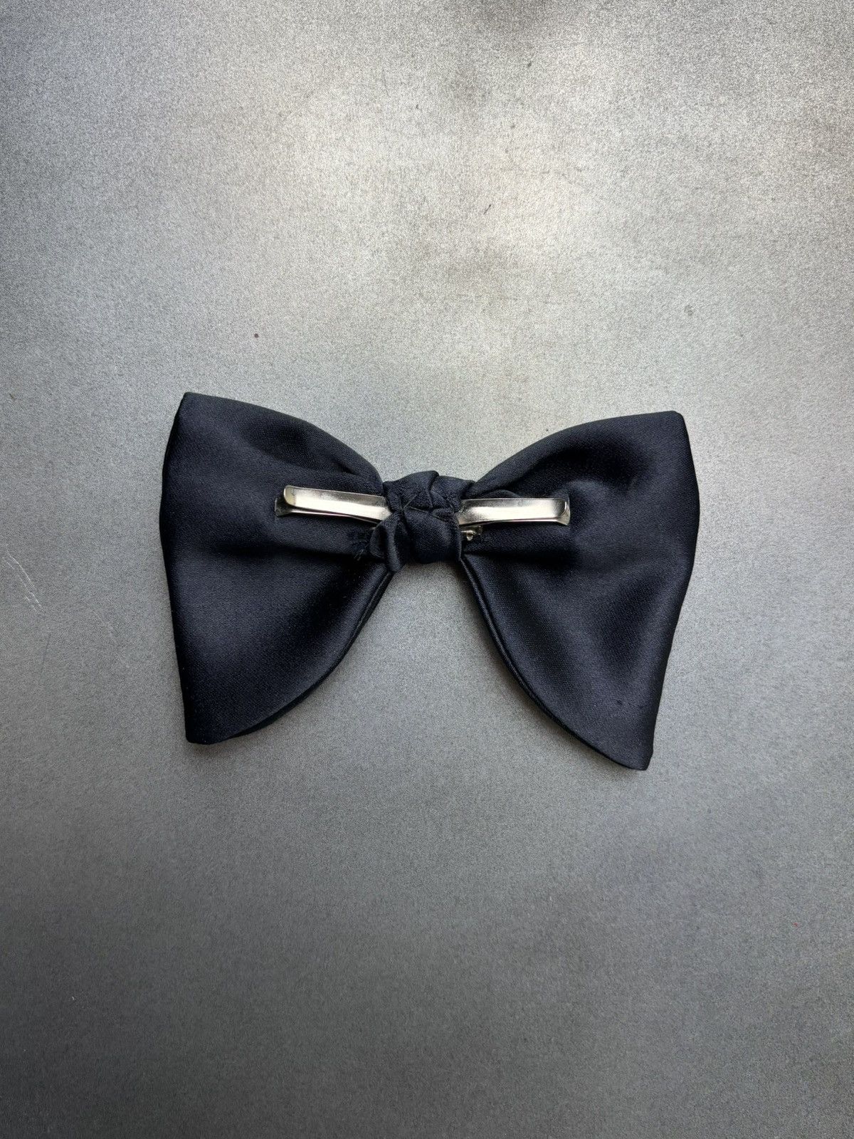 Vintage True Vintage Clip On Bow Tie Vintage Bowtie Rust Resistant Size ONE SIZE - 2 Thumbnail