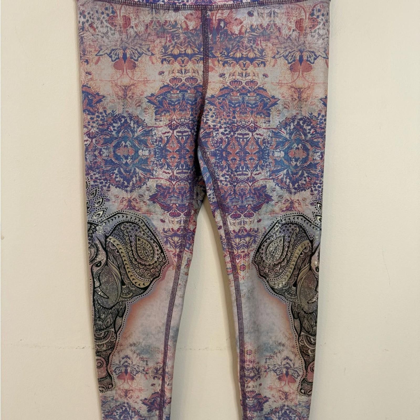 Other Evolution and Creation pastel paisley floral crop legging SM Size 28" / US 6 / IT 42 - 3 Thumbnail
