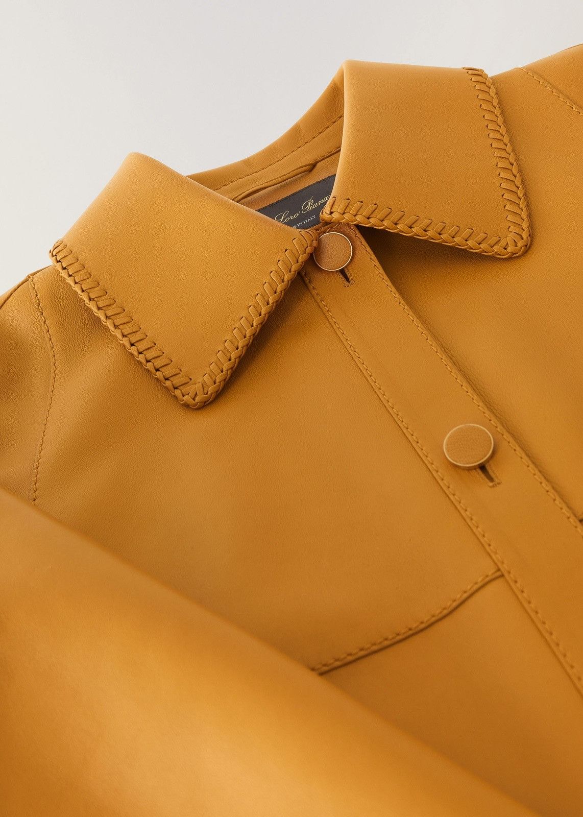 o1loc1c0124 Coat in Yellow