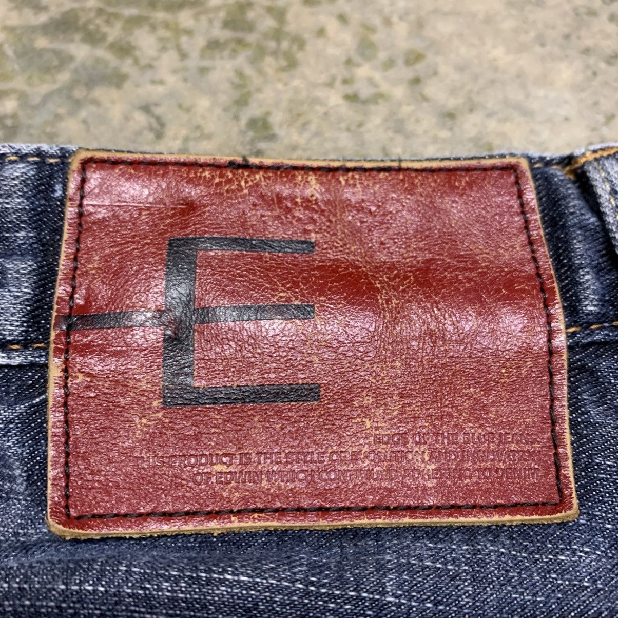 Edwin × Japanese Brand × Vintage Vintage Edwin Clawmark Fade Distressed Jean Size US 29 - 16 Thumbnail