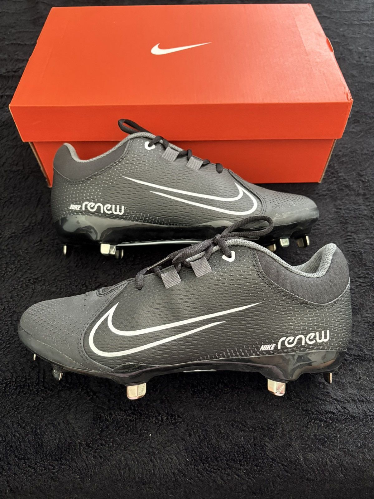Nike Nike Women’s Hyper Diamond 4 Pro Softball Metal Spike Cleats Size US 9.5 / IT 39.5 - 1 Thumbnail