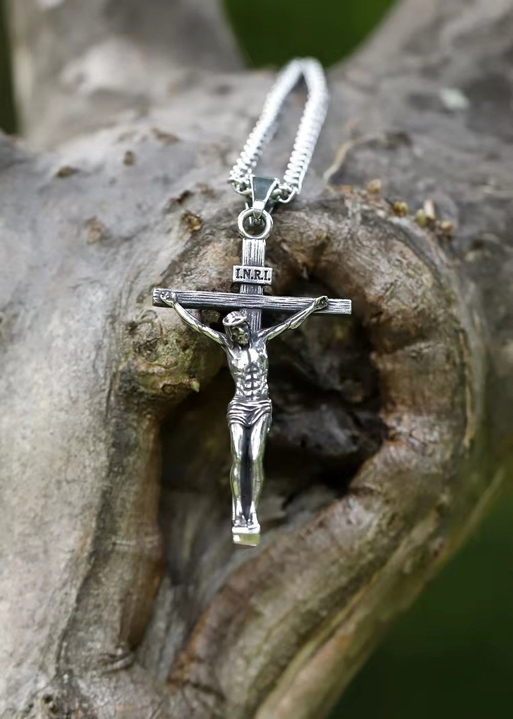 Jewelry Jesus Cross Amulet Pendant Necklace Size ONE SIZE - 4 Thumbnail