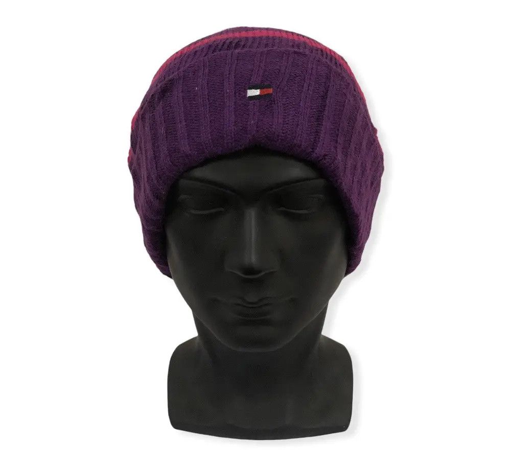 Tommy Hilfiger Vintage Tommy Hilfiger Small Logo Beanie Hat Size ONE SIZE - 1 Thumbnail
