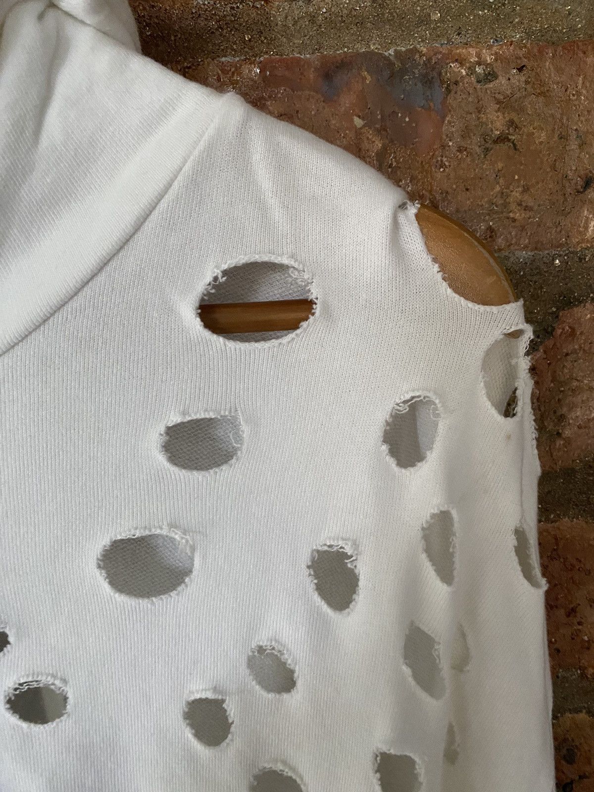 Japanese Brand Glad News japan “O” distressed mesh back hoodie Size US M / EU 48-50 / 2 - 9 Thumbnail