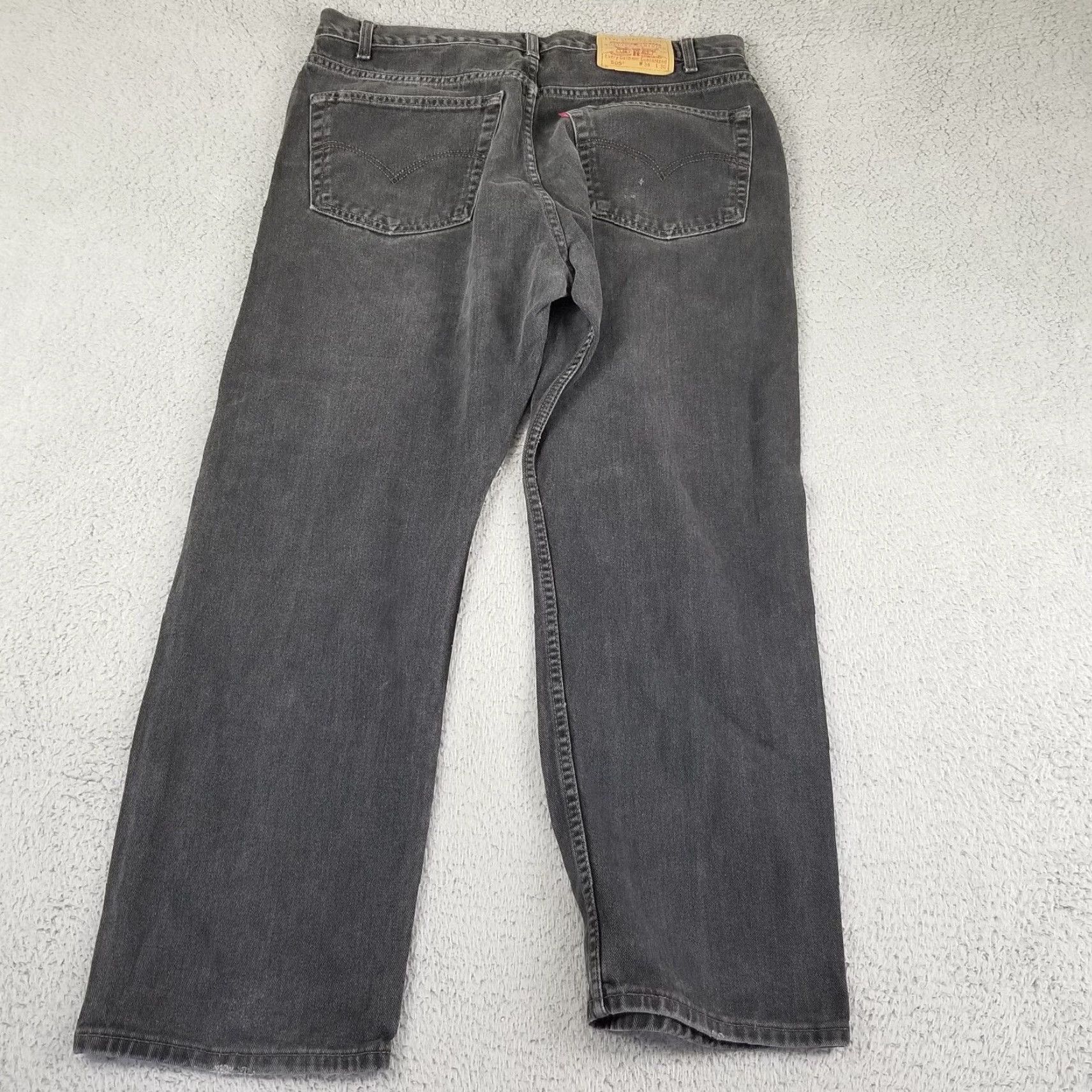 Levi's VINTAGE Levi's 505 Jeans Men 36X30 Dark Denim Black Relaxed Fit Canadian Made Size US 36 / EU 52 - 2 Thumbnail
