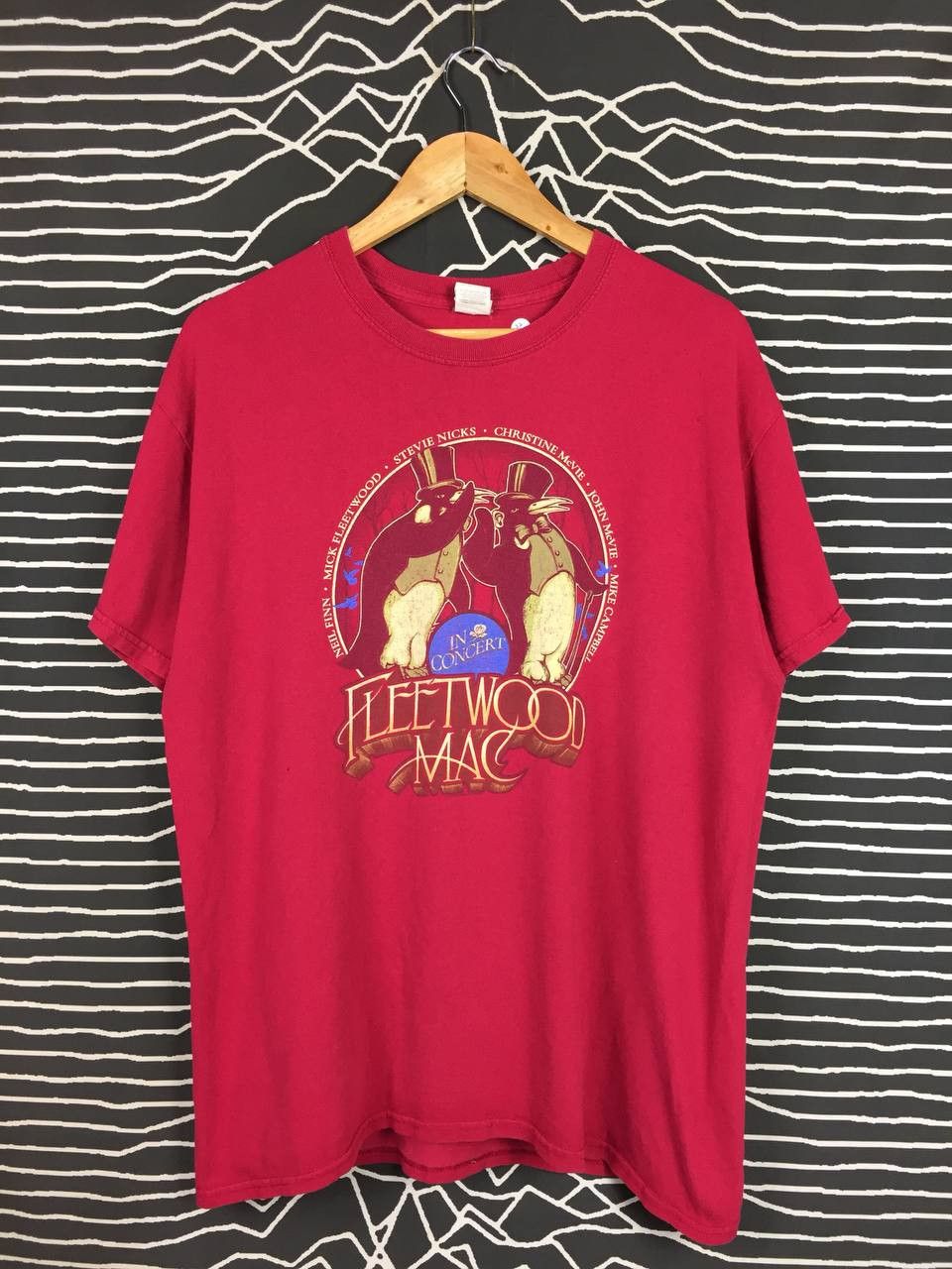 Band Tees × Vintage Fleetwood Mac British Rock Band In Concert 2019 Tour Tee Size US L / EU 52-54 / 3 - 1 Thumbnail