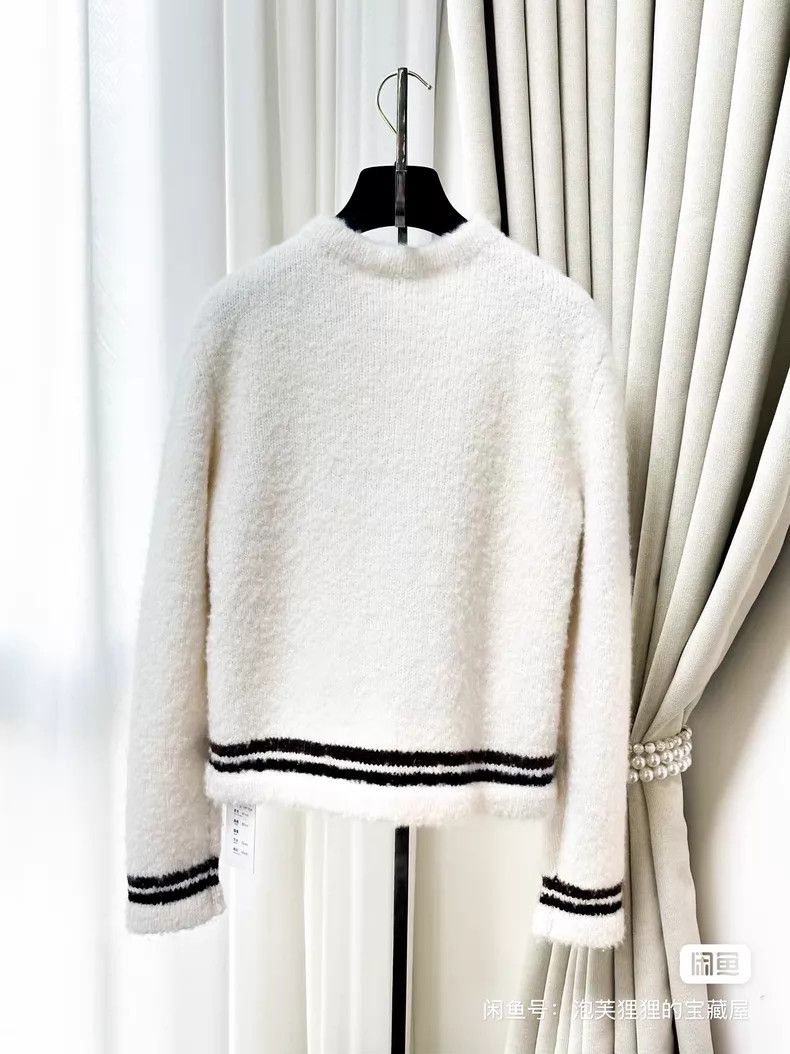 Chanel Chanel Brown edge cashmere long-sleeved knitted cardigan c Size XS / US 0-2 / IT 36-38 - 3 Thumbnail