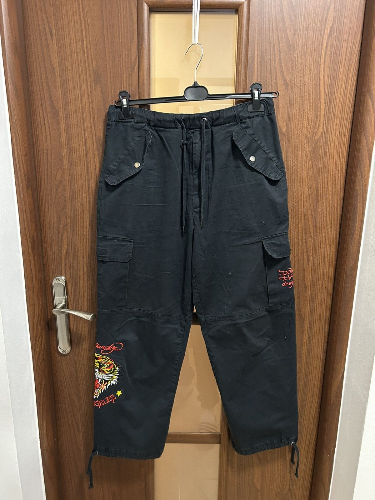 Ed Hardy vintage 2000’s Ed Hardy Roar Tiger Cargo Pants retro Y2K Size US 34 / EU 50 - 1 Thumbnail