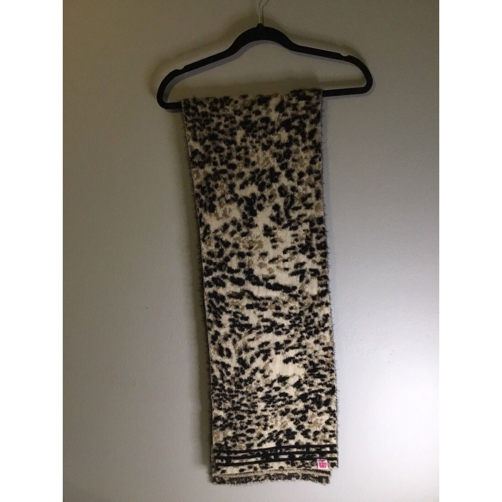 Juicy Couture Juicy couture oversized animal print wrap scarf fringe new! Size ONE SIZE - 1 Thumbnail