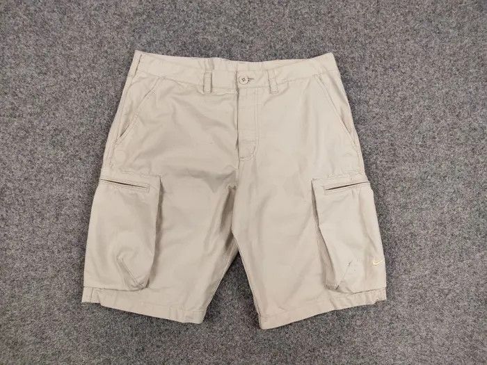 Nike Vintage Nike Cargo Casual Shorts Streetwear Travis Scott Size US 32 / EU 48 - 2 Thumbnail