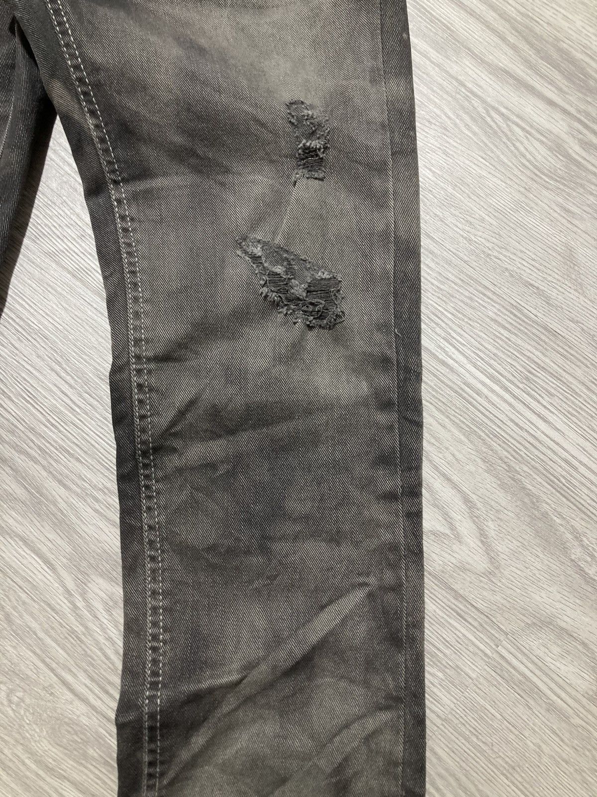 Tornado Mart 2000s Crown Denim Ripped Clawmark Denim Jeans Punk Gothic Size US 27 - 13 Thumbnail