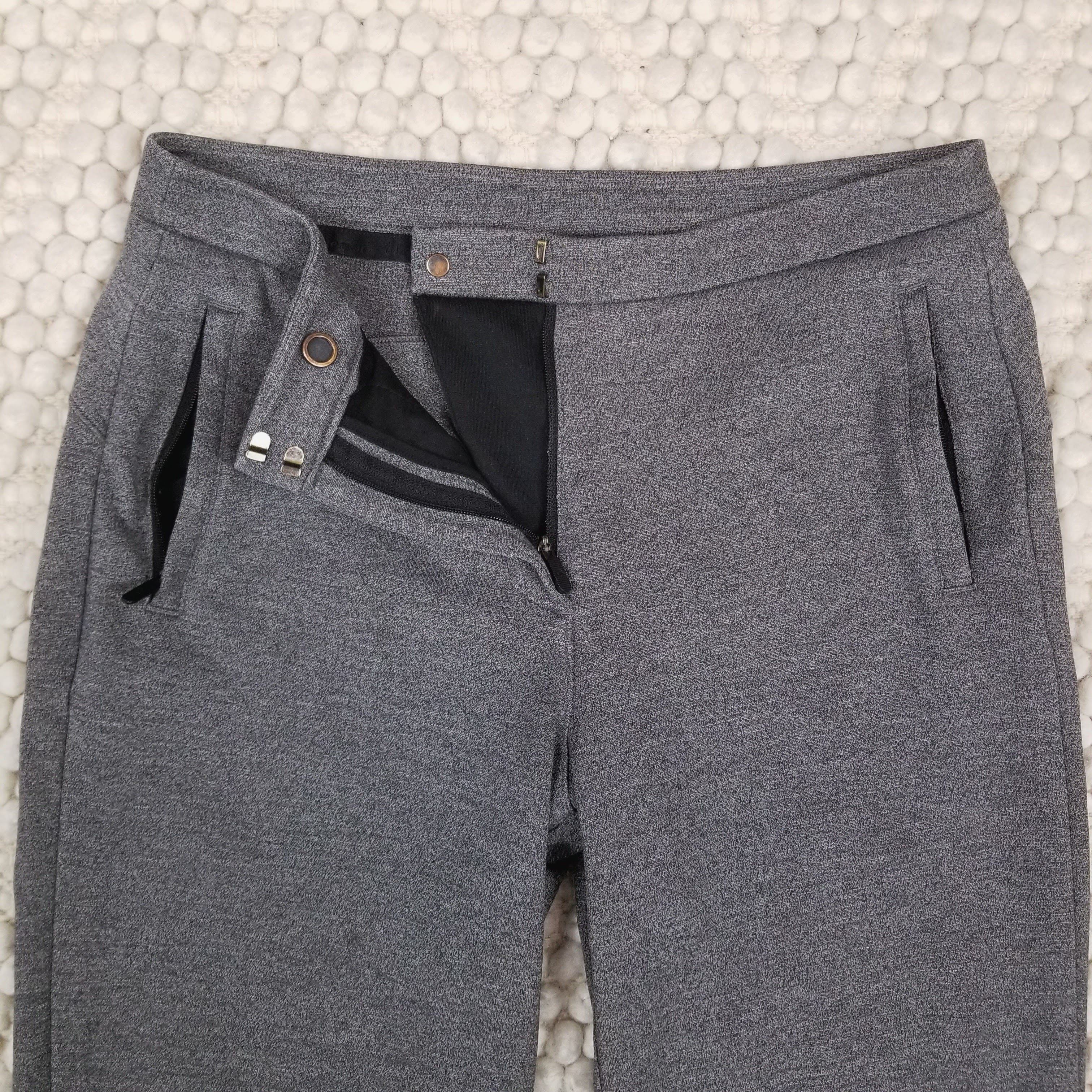 Lululemon On The Move Pant Ponte *28" Size 28" / US 6 / IT 42 - 2 Thumbnail