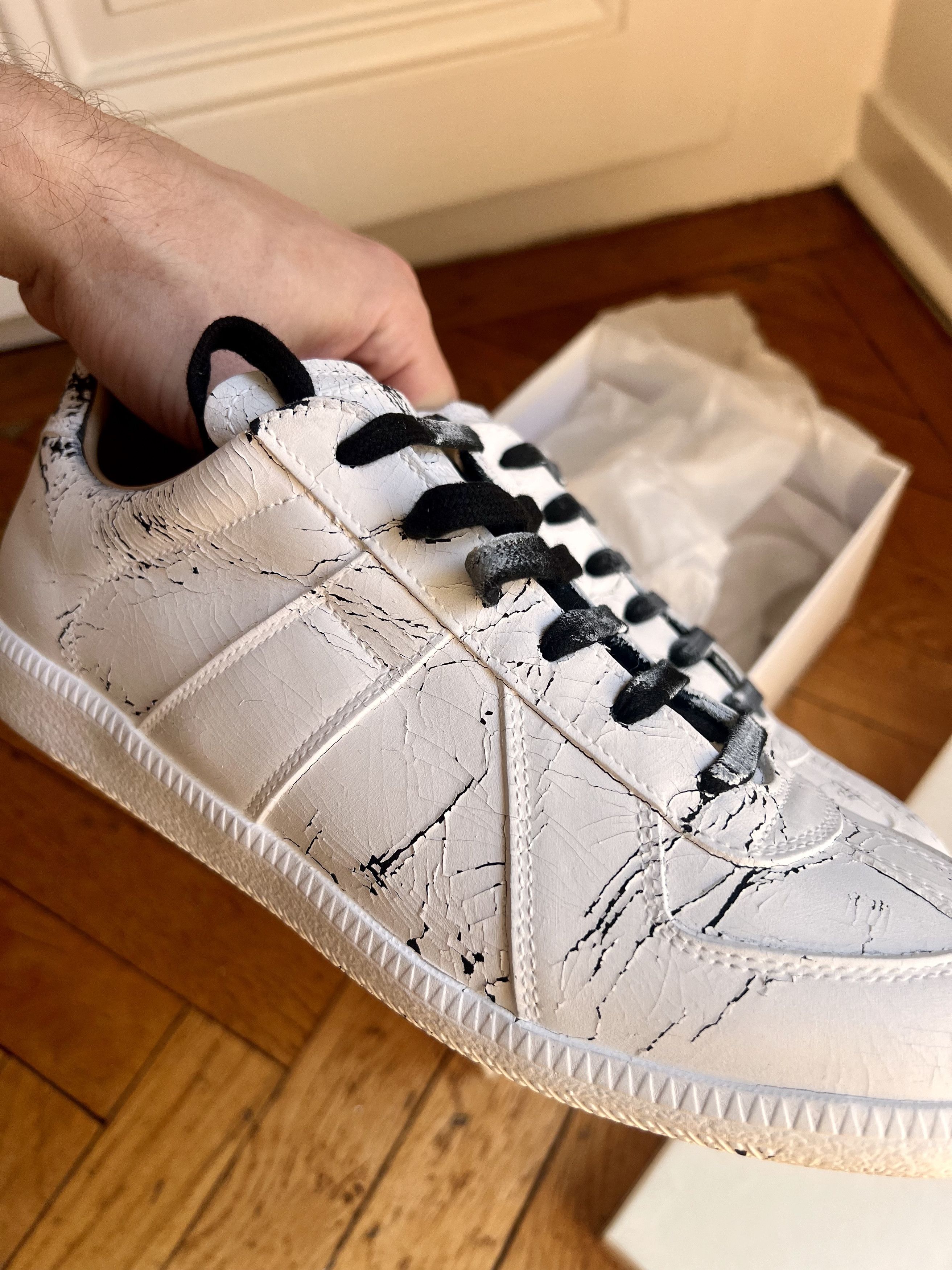 Maison Margiela Margiela Replica chipping white paint on black Size US 8 / EU 41 - 6 Thumbnail