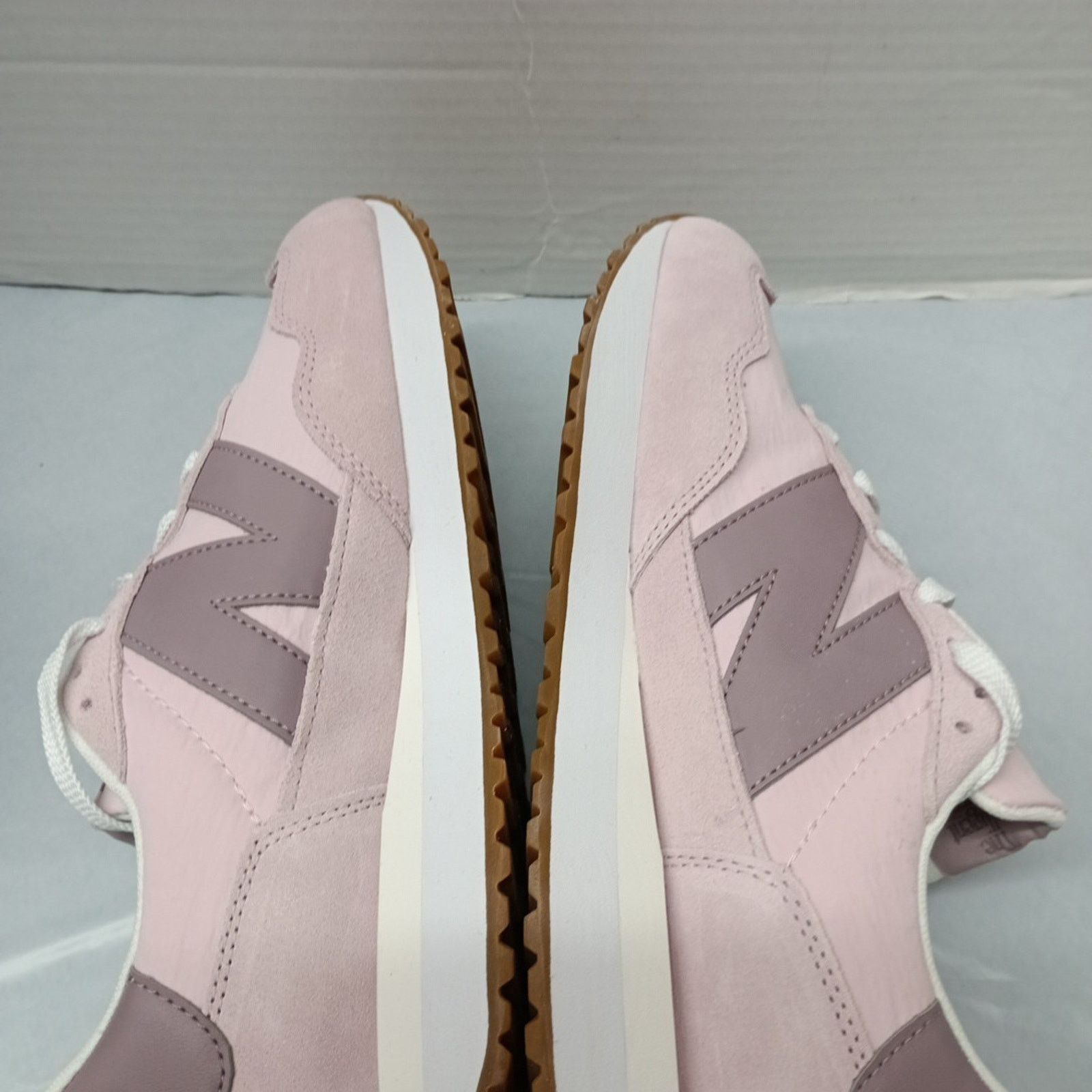 New Balance New Balance 237 Shoes Sneakers Women's Size 9 Pink Purple Size US 9 / IT 39 - 6 Thumbnail