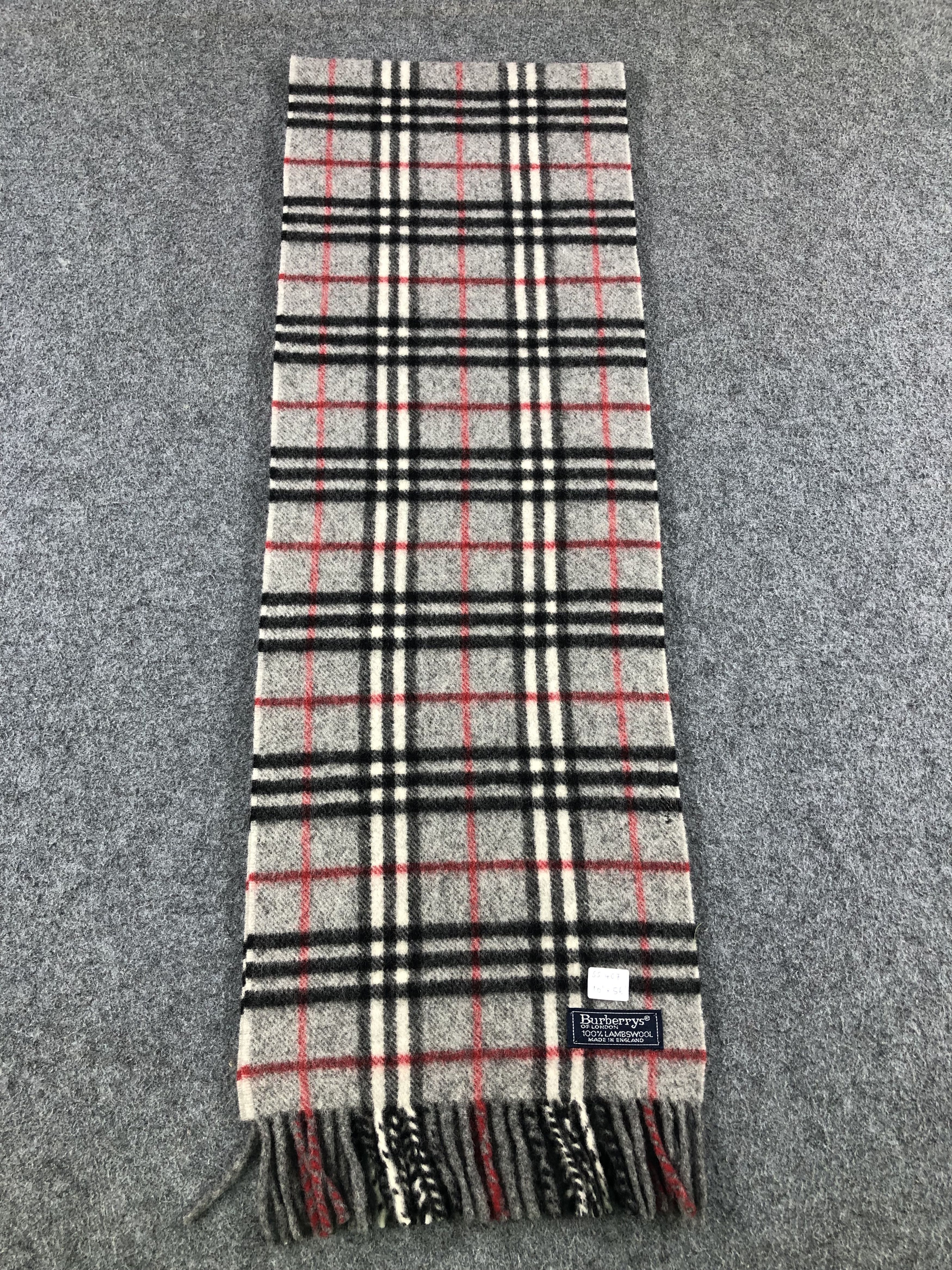 Burberry Burberrys Scarf / Muffler / Neckwear Lambswool Size ONE SIZE - 3 Thumbnail