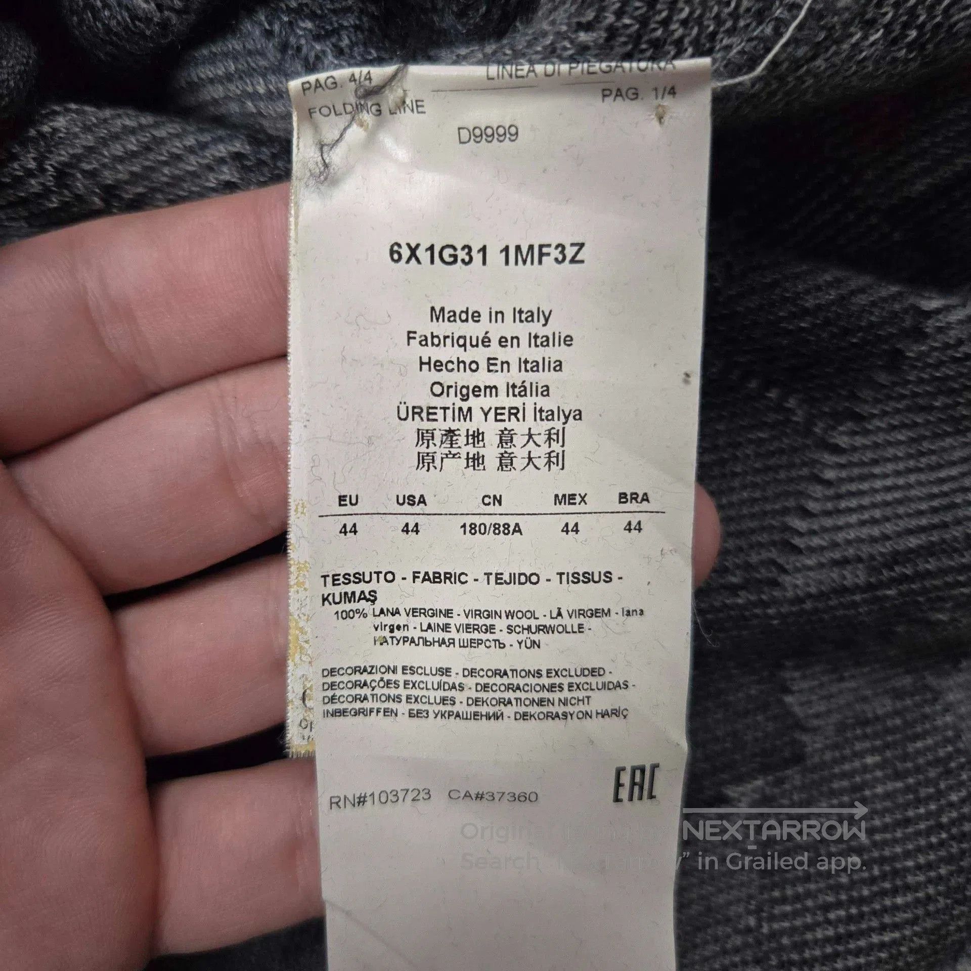 Emporio Armani Emporio Armani Men's Knit Pattern Jacket. Size US M / EU 48-50 / 2 - 4 Thumbnail
