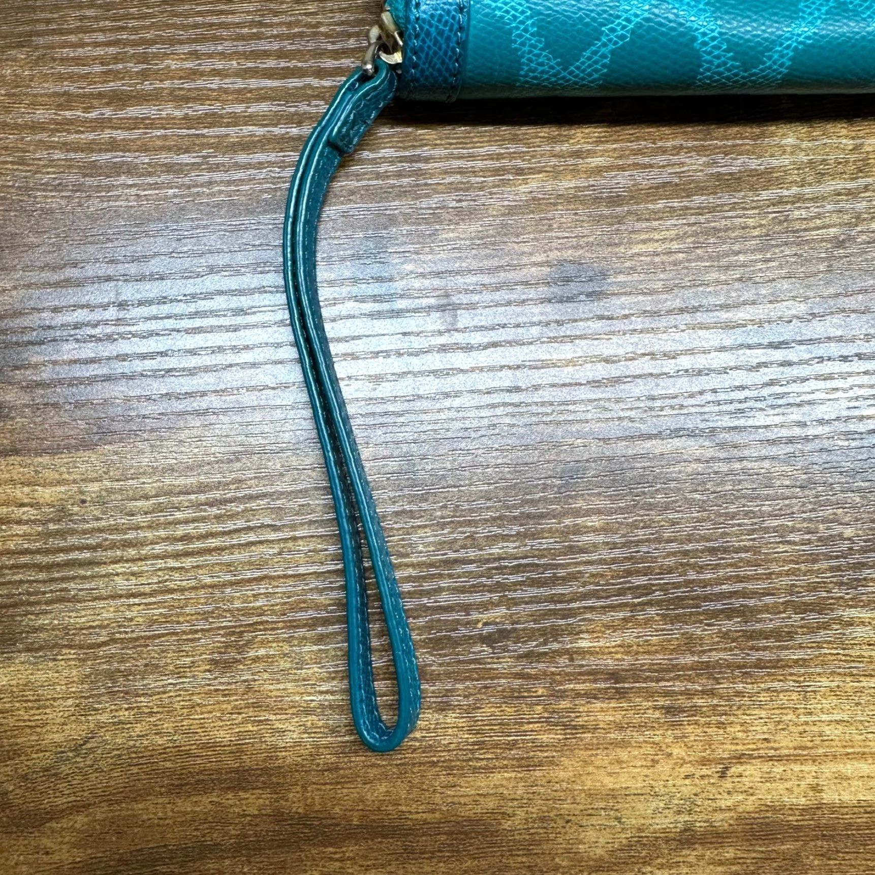 Vera Bradley Vera Bradley Teal Faux Leather Wristlet Wallet Clutch Argyle Diamond Pattern Zipper Credit Card IDs Women's One Size Size ONE SIZE - 2 Thumbnail