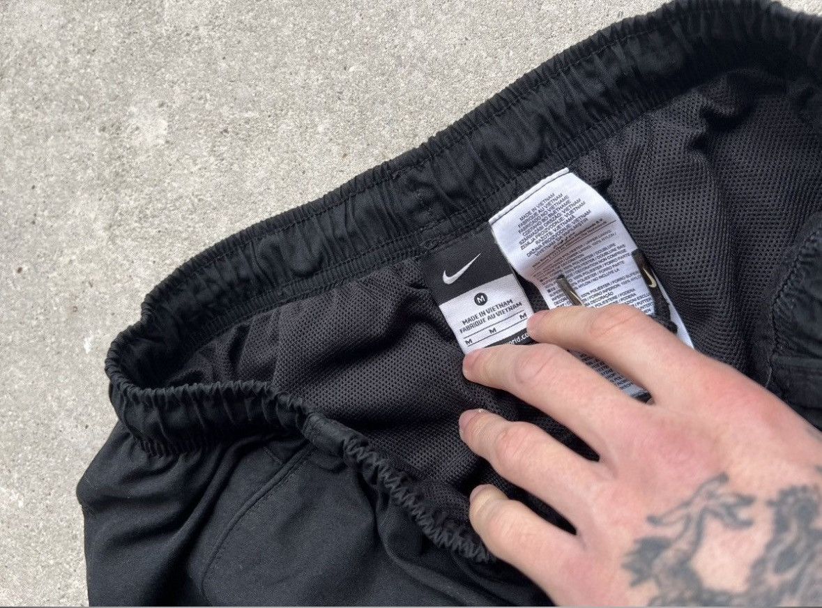 Nike Vintage Nike Trackpants Size US 31 - 9 Thumbnail