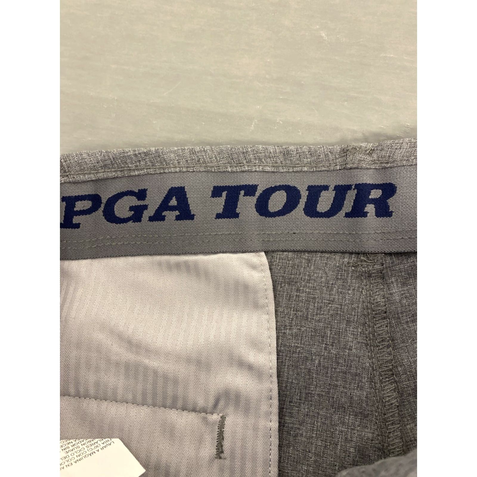 PGA Tour PGA TOUR Mens Golf Shorts Active Waistband Stretch Gray 34 Adult Regular Size US 34 / EU 50 - 7 Thumbnail