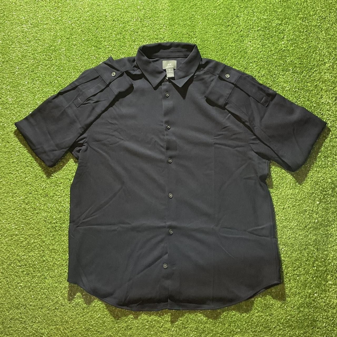 H&M H&M Men’s Regular Fit Twill Navy Blue Dress Shirt Size US L / EU 52-54 / 3 - 1 Thumbnail