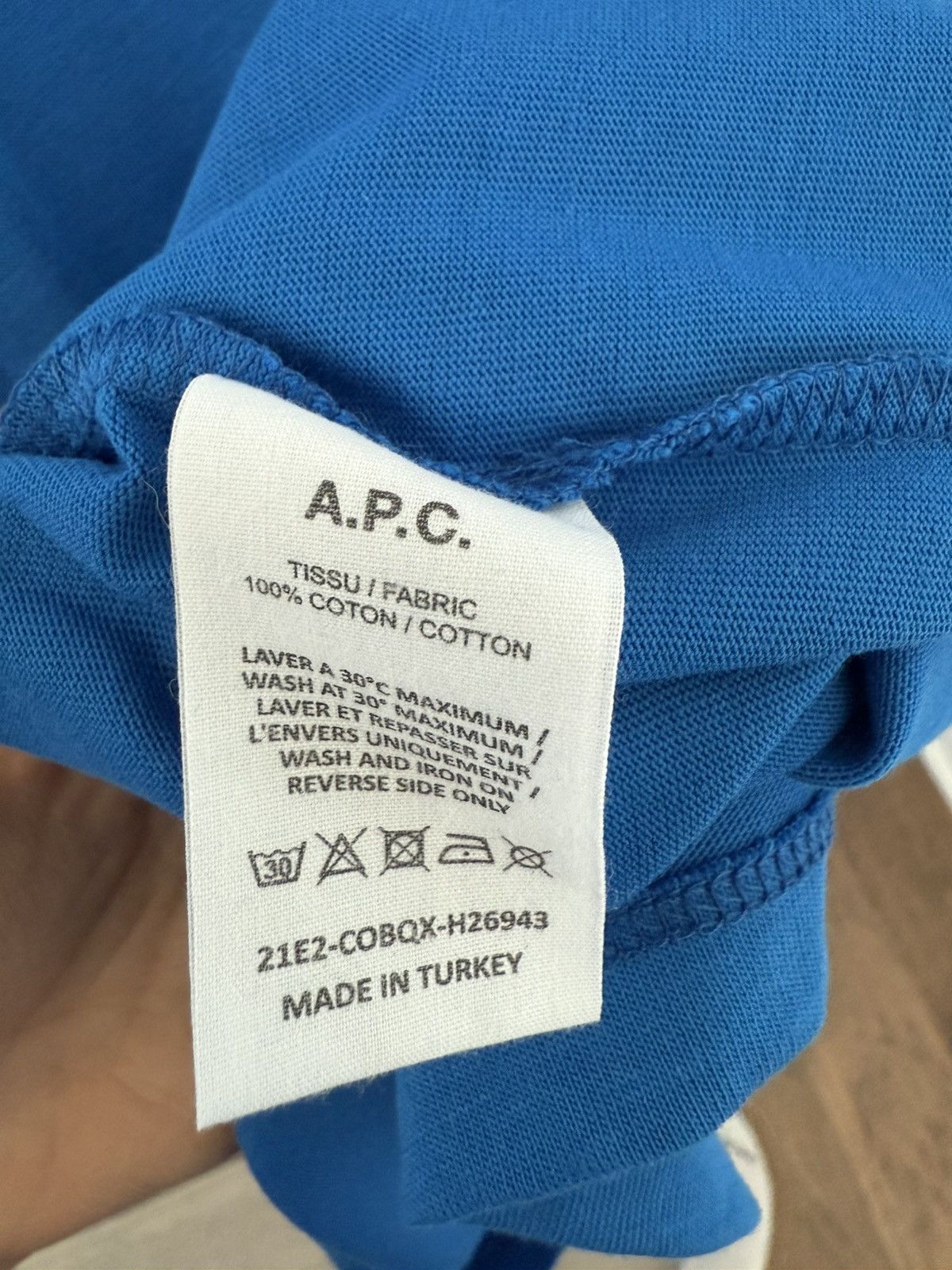 A.P.C. A.P.C. VPC Logo Tee Royal Blue Flocked Size US M / EU 48-50 / 2 - 4 Thumbnail