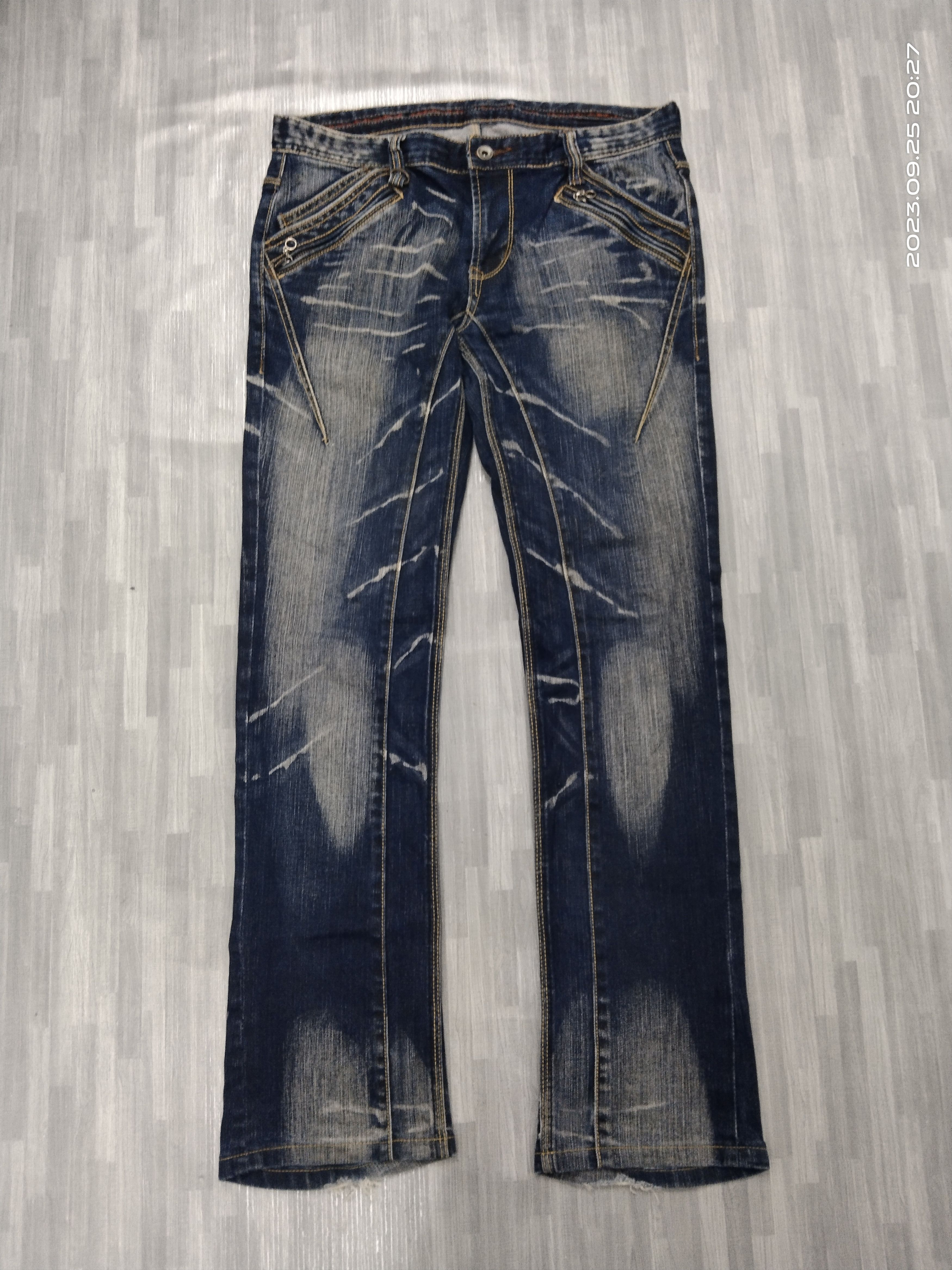 Nicole Club FLARE SICK WASHED BLUE NICOLE DENIM PANTS Size US 31 - 2 Thumbnail
