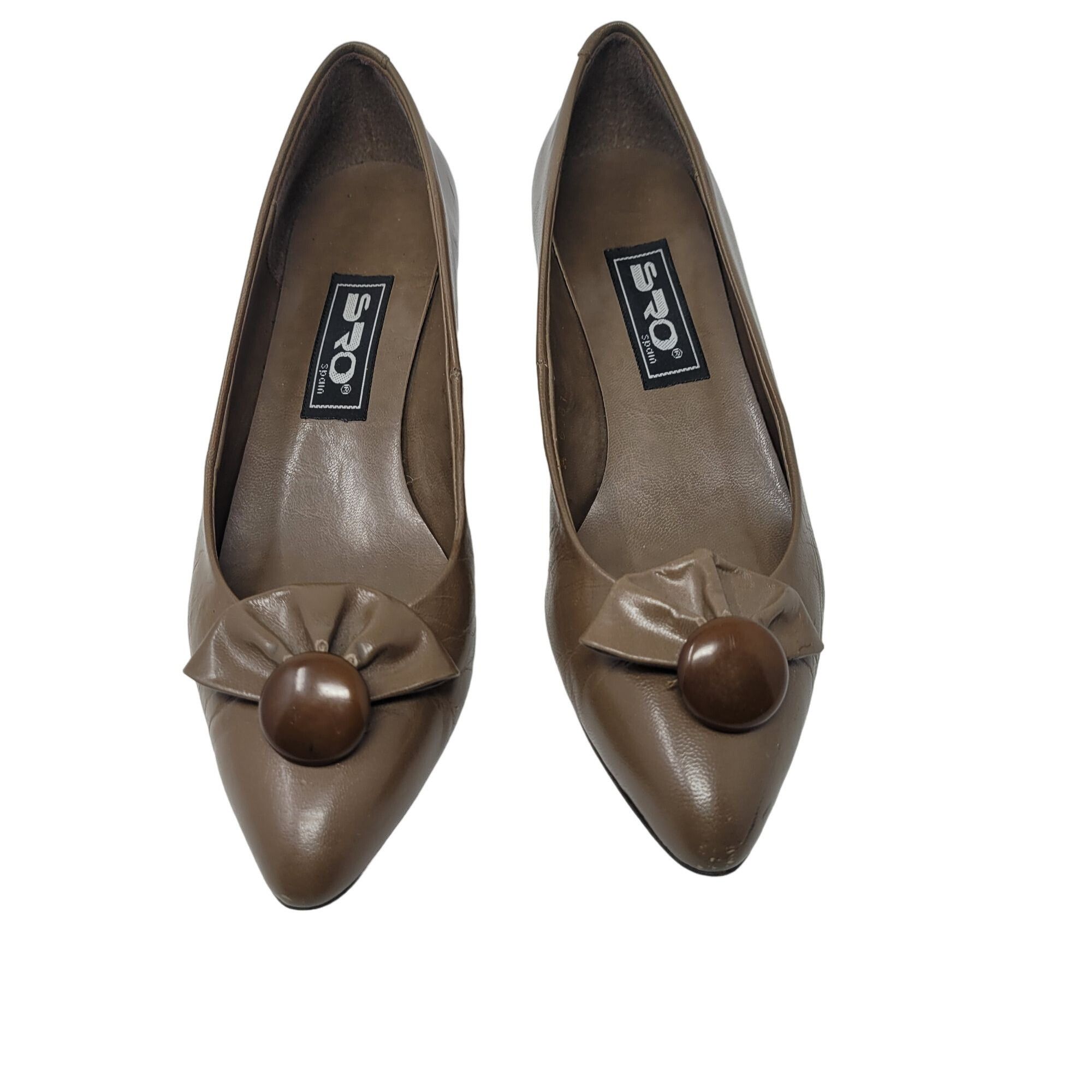 Vintage Vintage Spain Leather Kitten Heels 7M Brown 3D Bow Button Size US 7 / IT 37 - 2 Thumbnail
