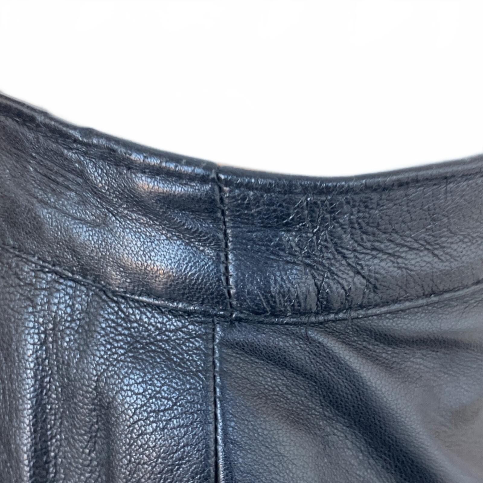 Vera Pelle Vera Pelle Elegant Black Leather Pencil Skirt Size 30" / US 8 / IT 44 - 5 Thumbnail