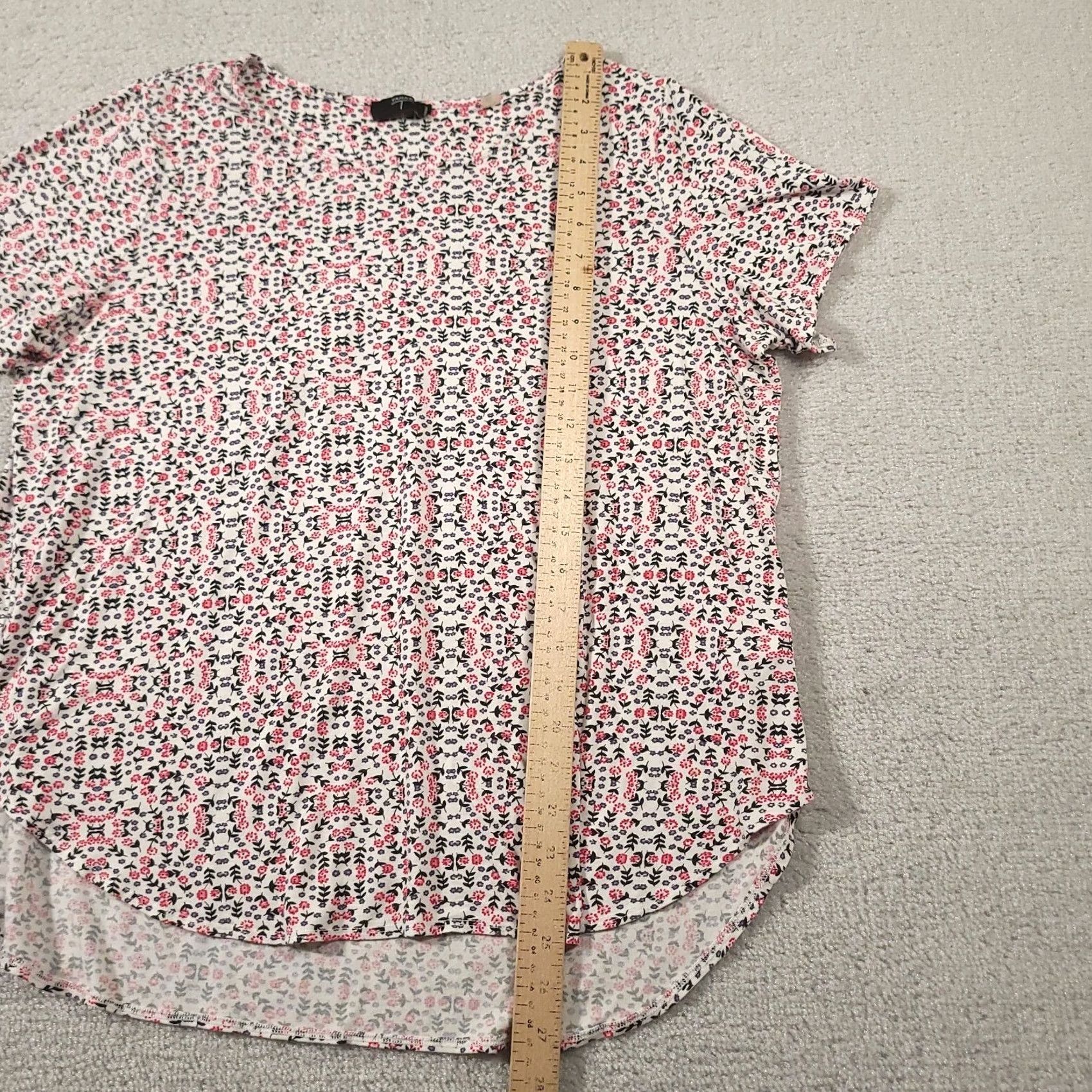 Vintage Tahari Shirt Womens 1X Floral Short Sleeve Pullover Blouse Top Size XL / US 12-14 / IT 48-50 - 5 Thumbnail