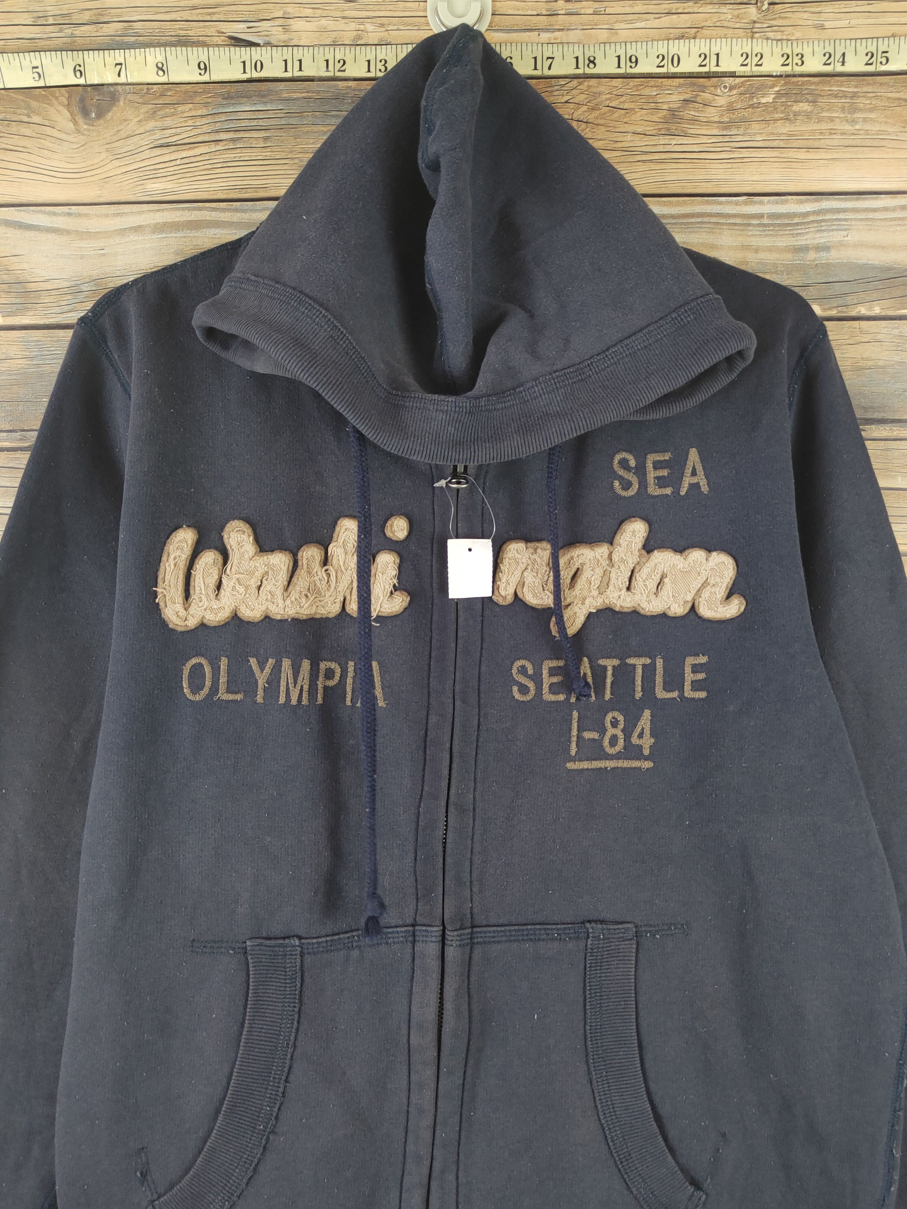 Japanese Brand × Vintage DL Back Number Navy Faded Hoodie Sweaters #824 Size US M / EU 48-50 / 2 - 2 Thumbnail