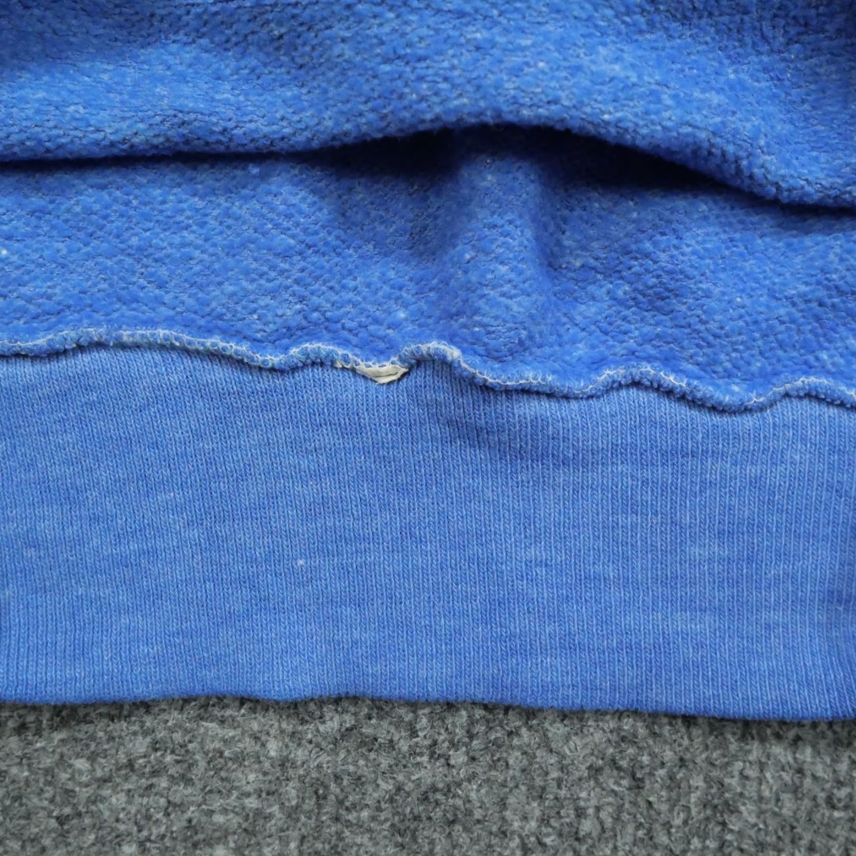 Vintage VINTAGE Sweatshirt Womens M Blue Raglan 60s 90s Pullover Crew Neck Cotton Blend Fleece Size M / US 6-8 / IT 42-44 - 5 Thumbnail