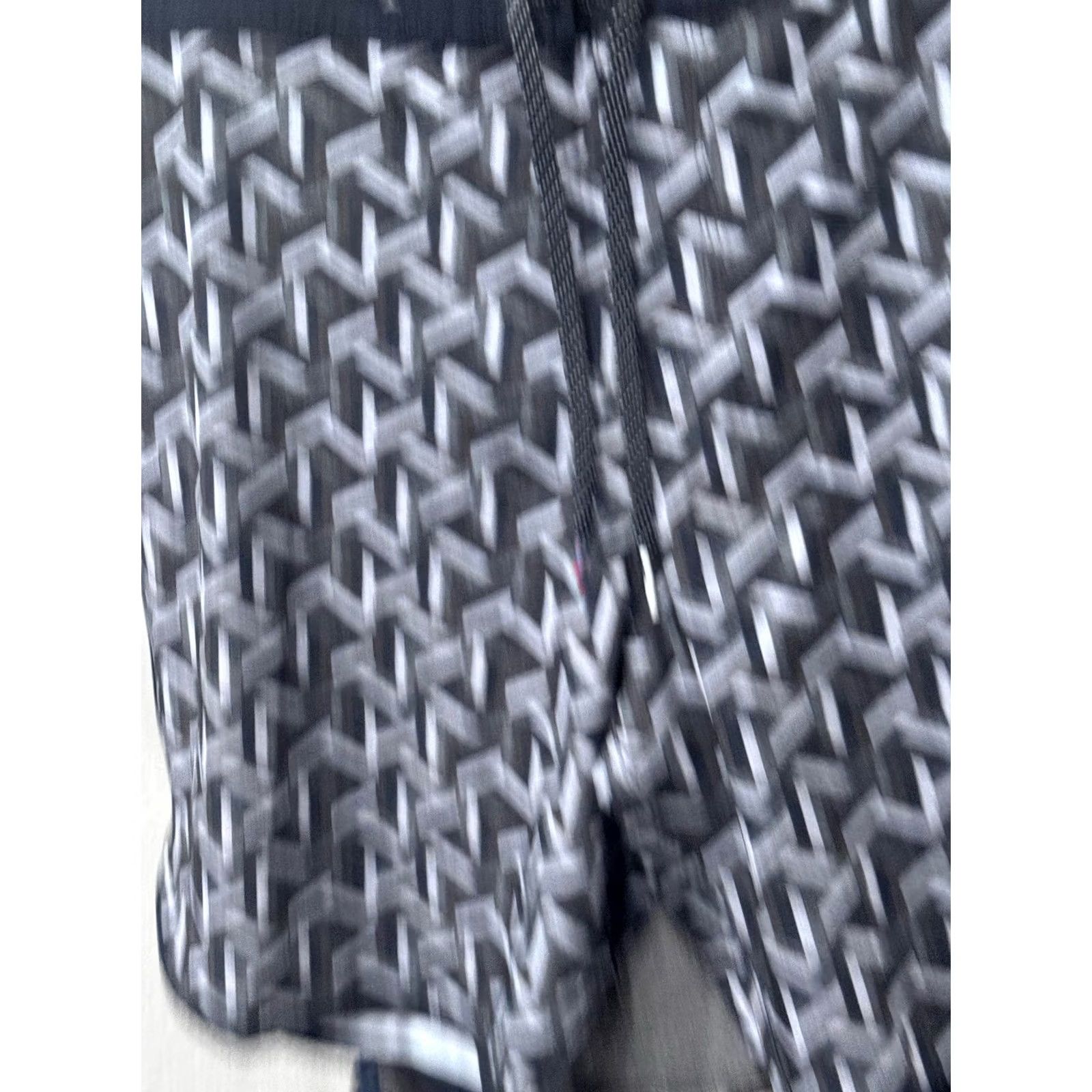 Quiksilver Quiksilver Geometric Board Shorts Size 34 Mens Multicolor Size US 34 / EU 50 - 3 Thumbnail