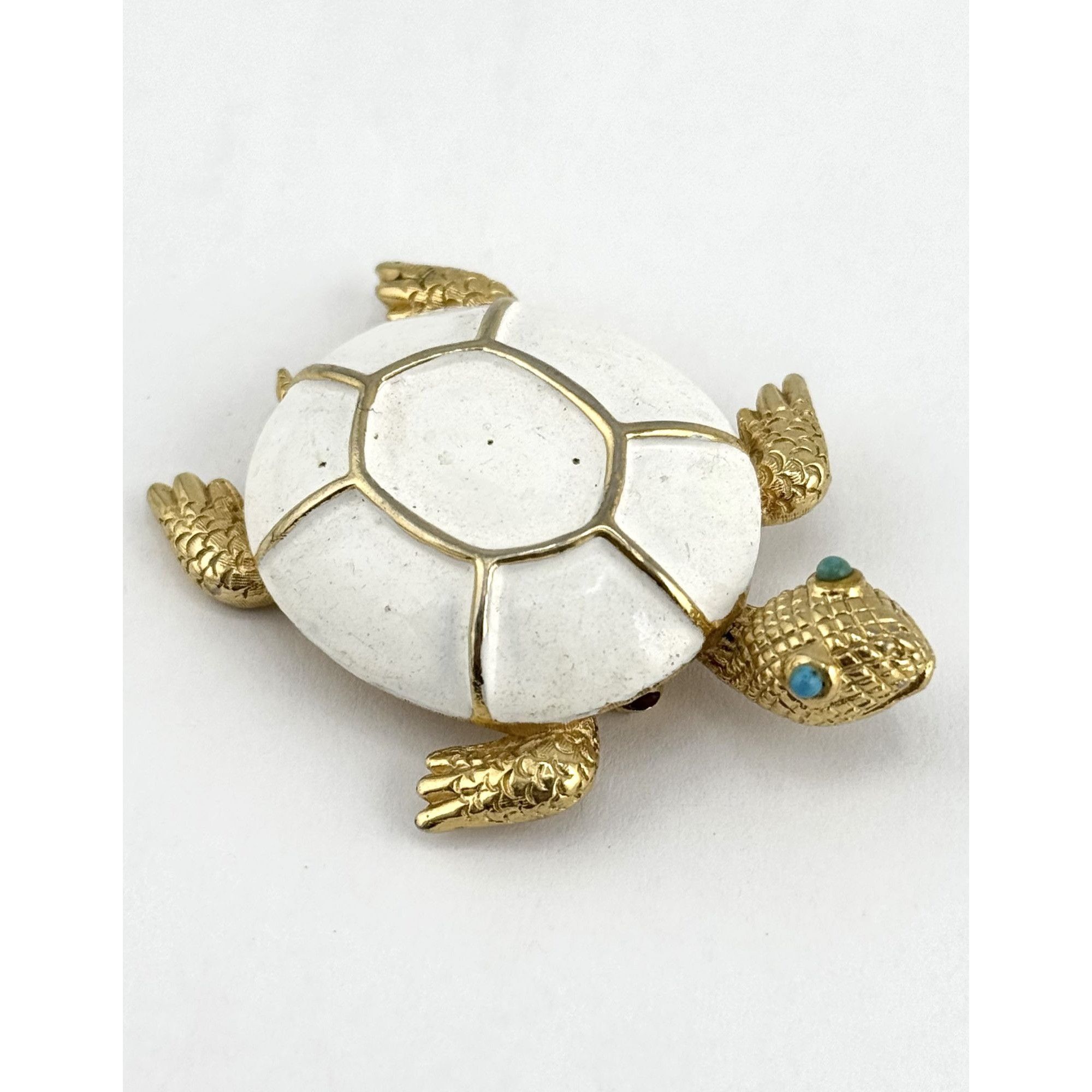 Vintage Vintage white turtle enamel brooch pin Size ONE SIZE - 1 Thumbnail