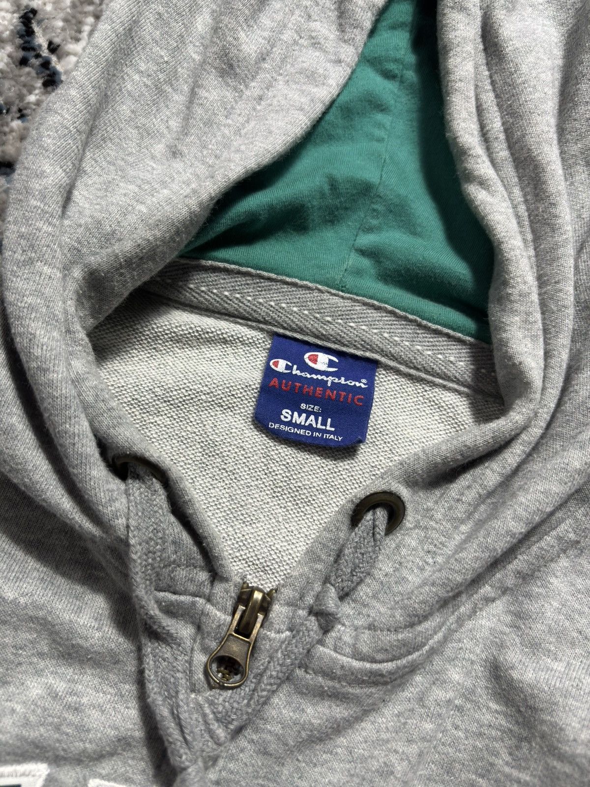 Champion × Vintage Vintage Champion USA Spellout ZIP Hoodie Sweatshirt 90s Size US S / EU 44-46 / 1 - 4 Thumbnail