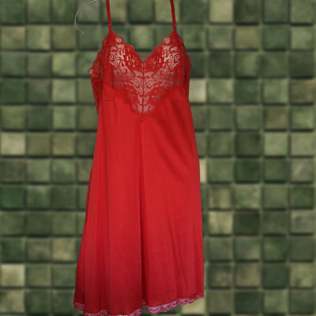 VINTAGE Slip Dress Womens Large Red Nylon Lace Trim 1960s Special Occasion  Glam Rock
