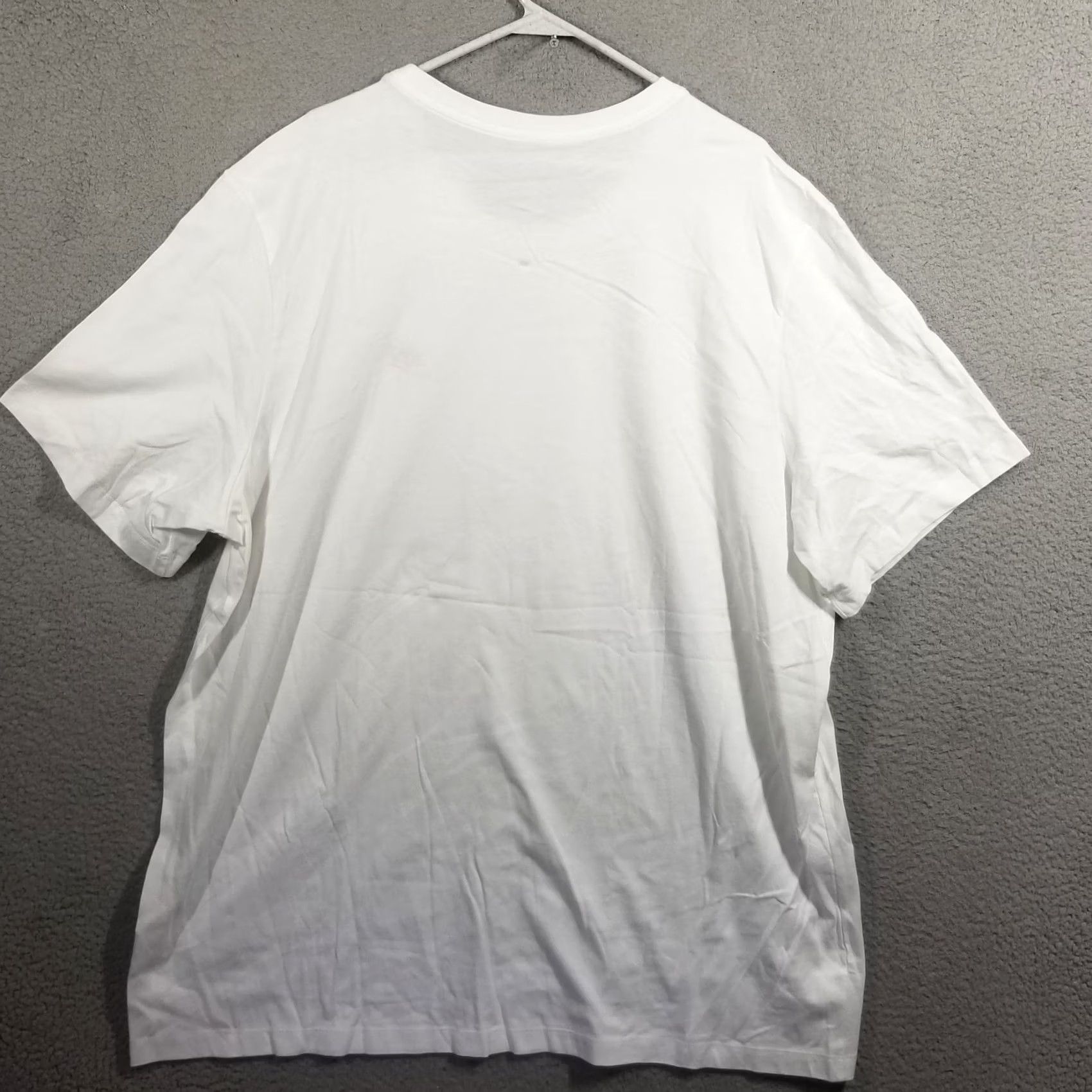 Nike Nike Sportswear Club Logo T-Shirt White 3XLT Men Large Tall Casual NWT Cotton Crew Neck Short Sleeve Clothing Black Friday Limited? Size US XXL / EU 58 / 5 - 2 Thumbnail