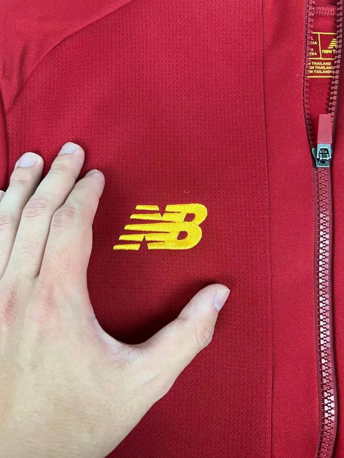 New Balance New Balance Liverpool 2019 2020 Track Jacket Soccer Football Size US M / EU 48-50 / 2 - 4 Thumbnail