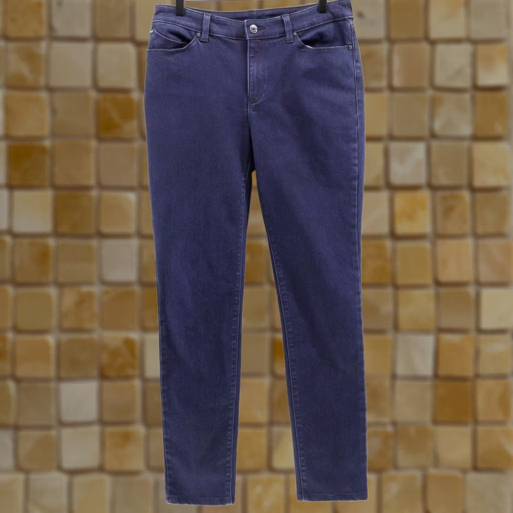 Armani Exchange Armani Women Jeans J18 Dahlia Stretch Blue Cotton Sz 31x31 Dark Blue Regular Women Style Straight 5-Pocket Zipper Button Logo Denim Clothing Size 24" / US 00 / IT 34 - 1 Thumbnail