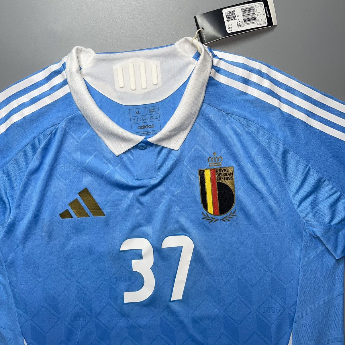 Vintage NWT BELGIUM ADIDAS 2024 EURO FOOTBALL SOCCER AWAY JERSEY Size US XL / EU 56 / 4 - 2 Thumbnail