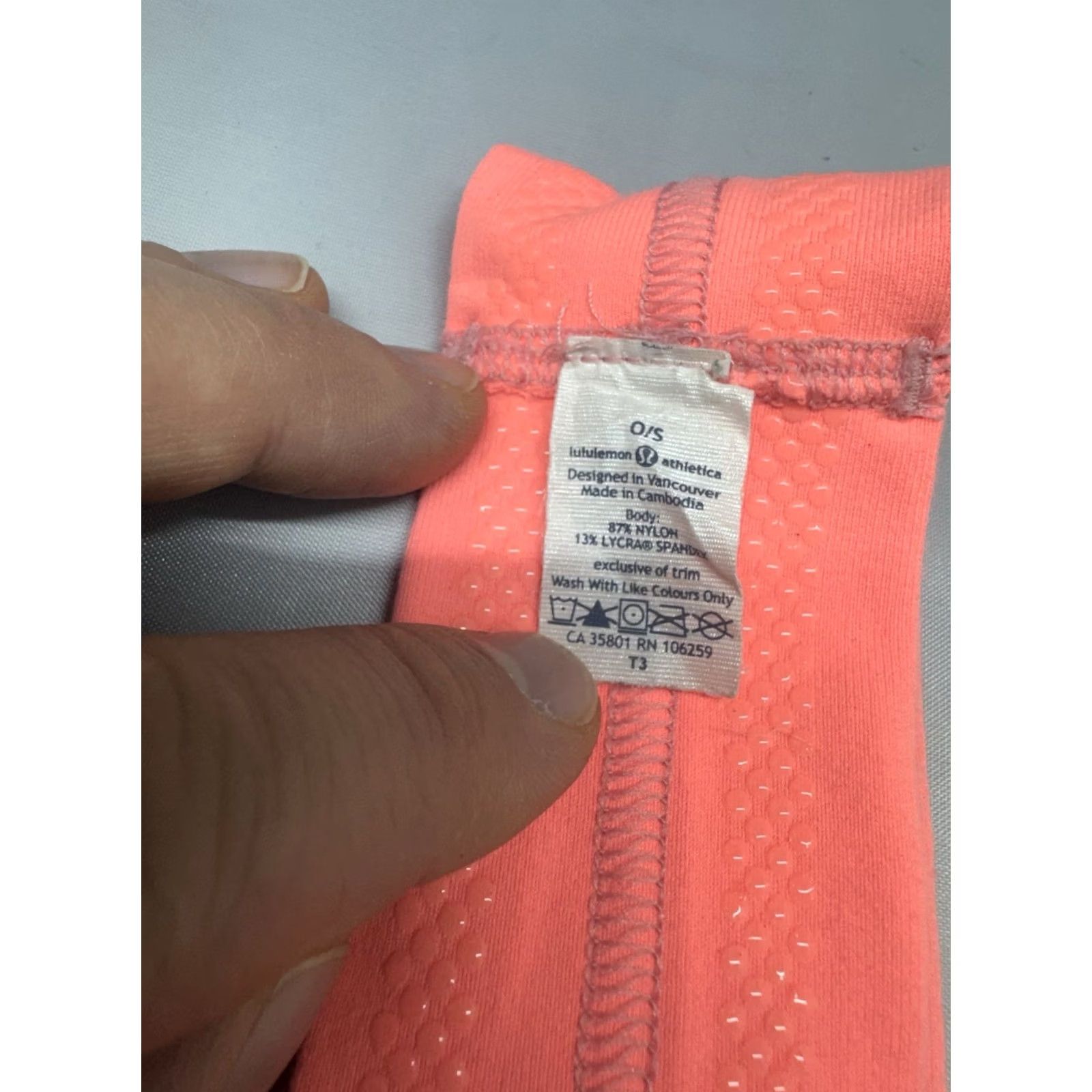 Lululemon Lululemon Fly Away Tamer Headband Pink One Size Womens Running Workout Activewear Nylon Solid EXCELLENT Pre-owned Size ONE SIZE - 3 Thumbnail