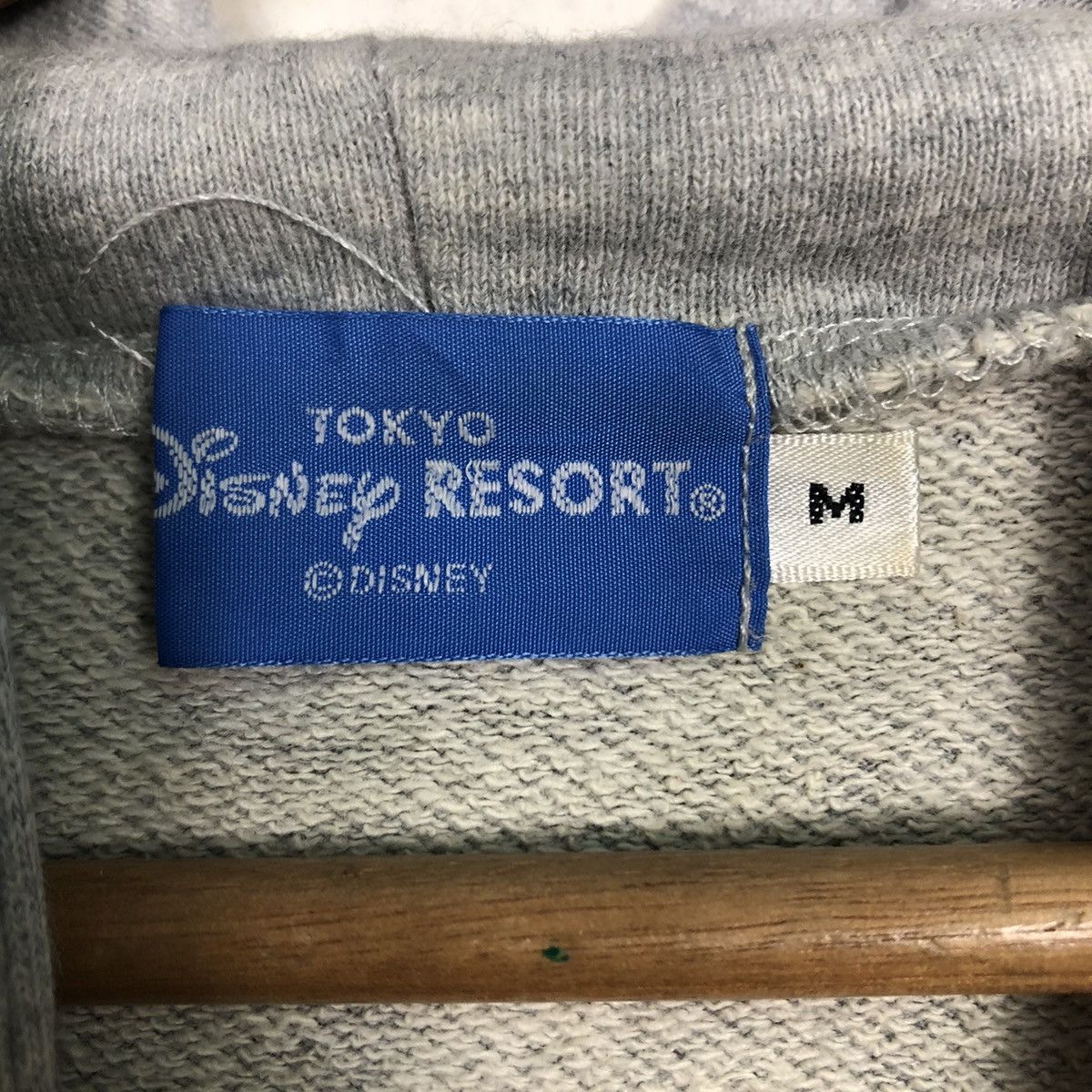 Cartoon Network 📌Vintage Hoodie Pull Over Sweater Disney Tokyo Big Logo Size US M / EU 48-50 / 2 - 17 Thumbnail