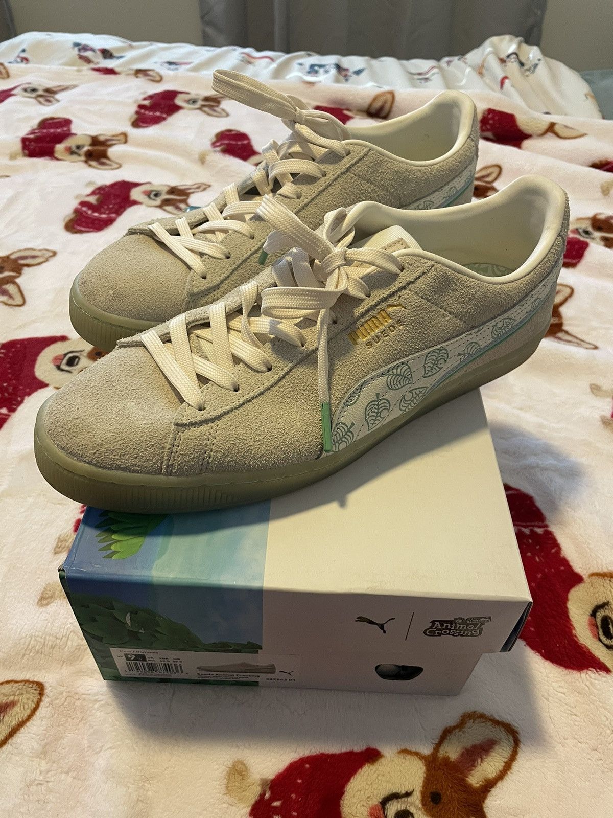 image of Puma Suede Animal Crossing Shoes in White, Men's (Size 9.5)