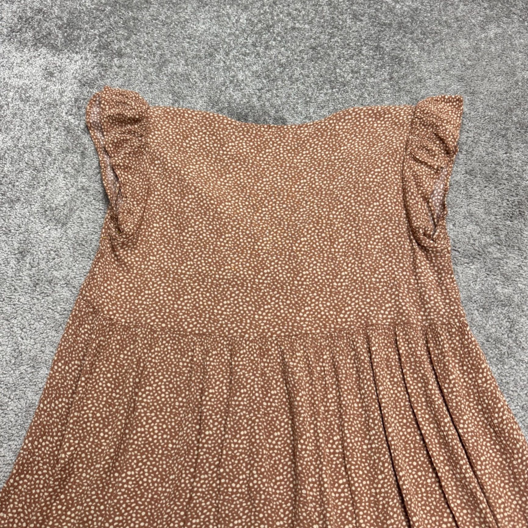 Vintage Gilli Brown Polka Dot Flutter Sleeve Mini Dress Womens Small V-Neck Rayon Sundress, Short Sleeve, Bohemian, Casual Size S / US 4 / IT 40 - 3 Thumbnail
